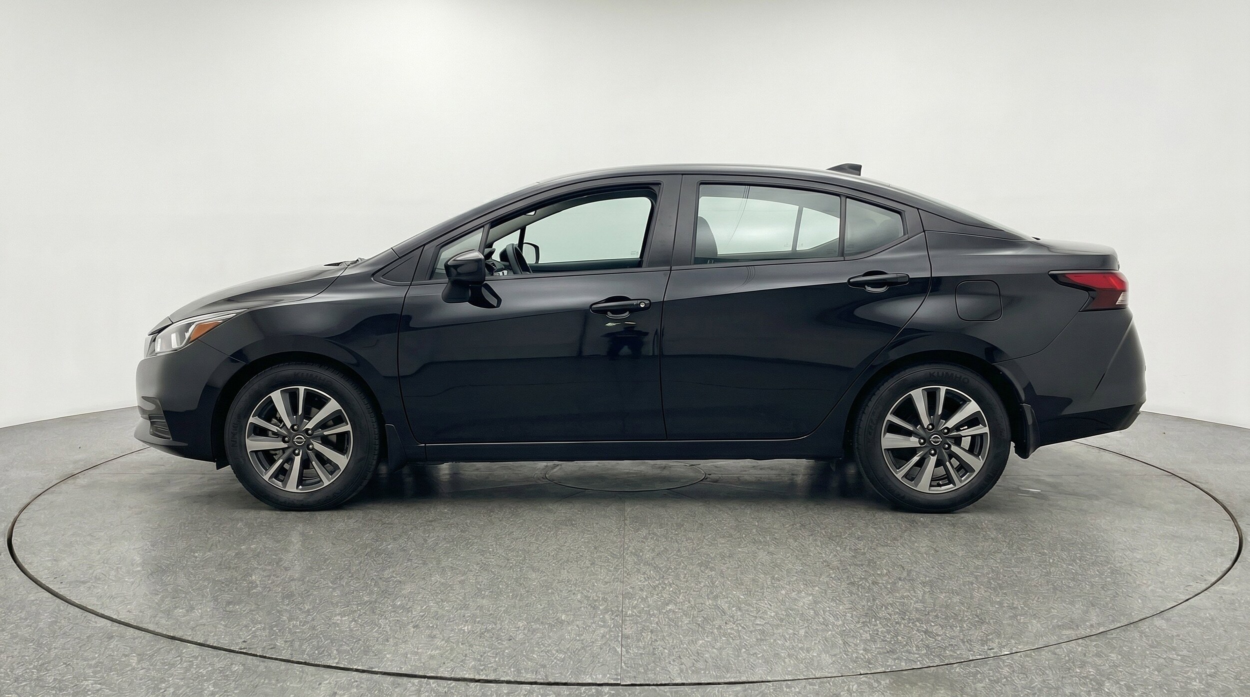 Thumbnail: 2025 Nissan Versa - 5