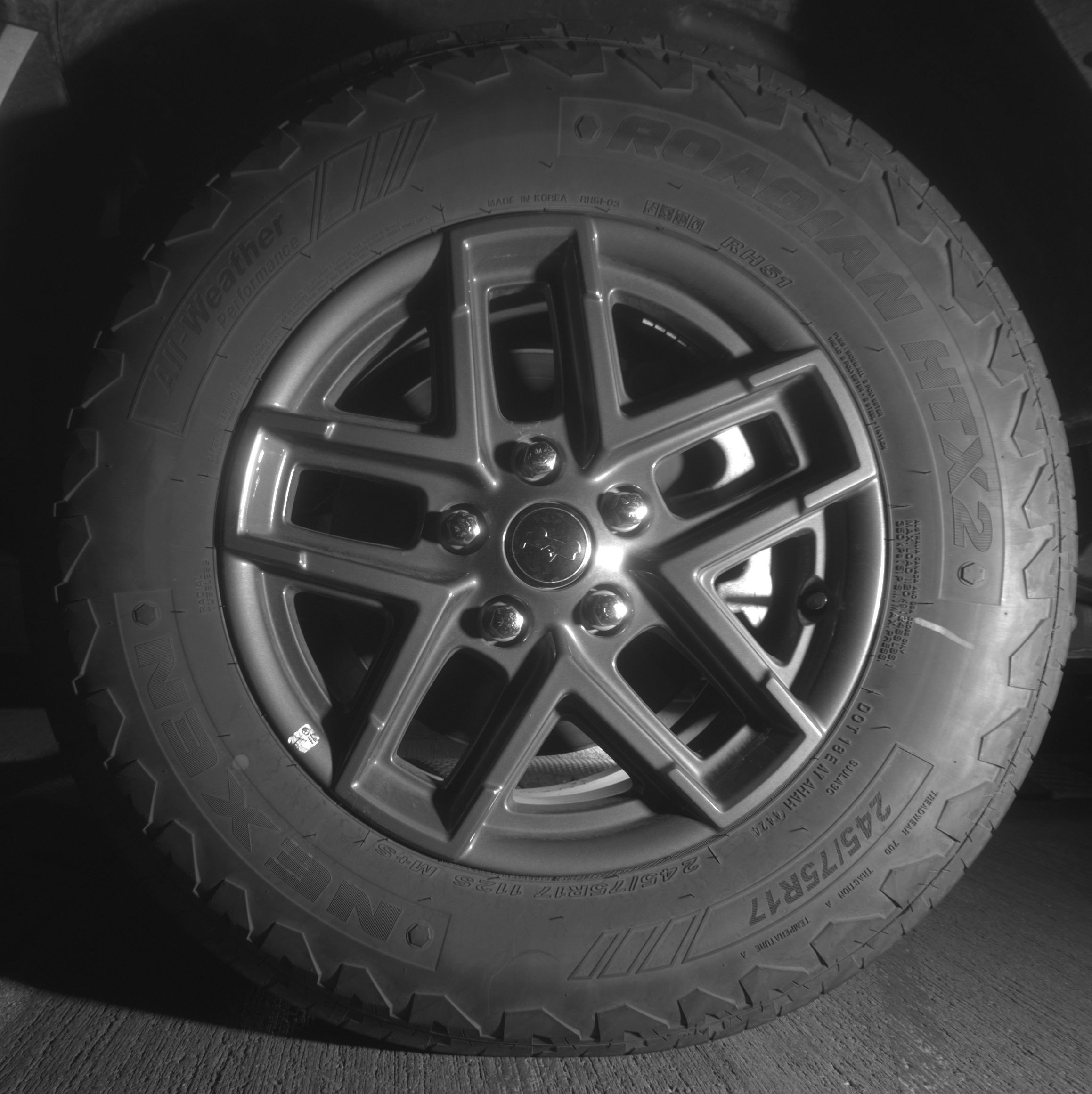 Thumbnail: 2025 Jeep Wrangler - 12