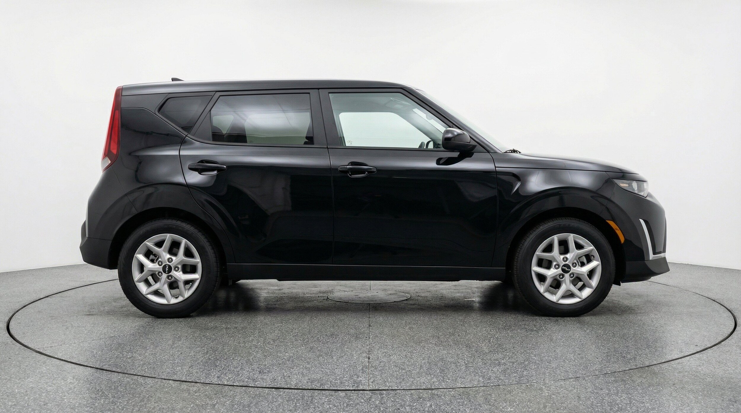 Thumbnail: 2025 Kia Soul - 11