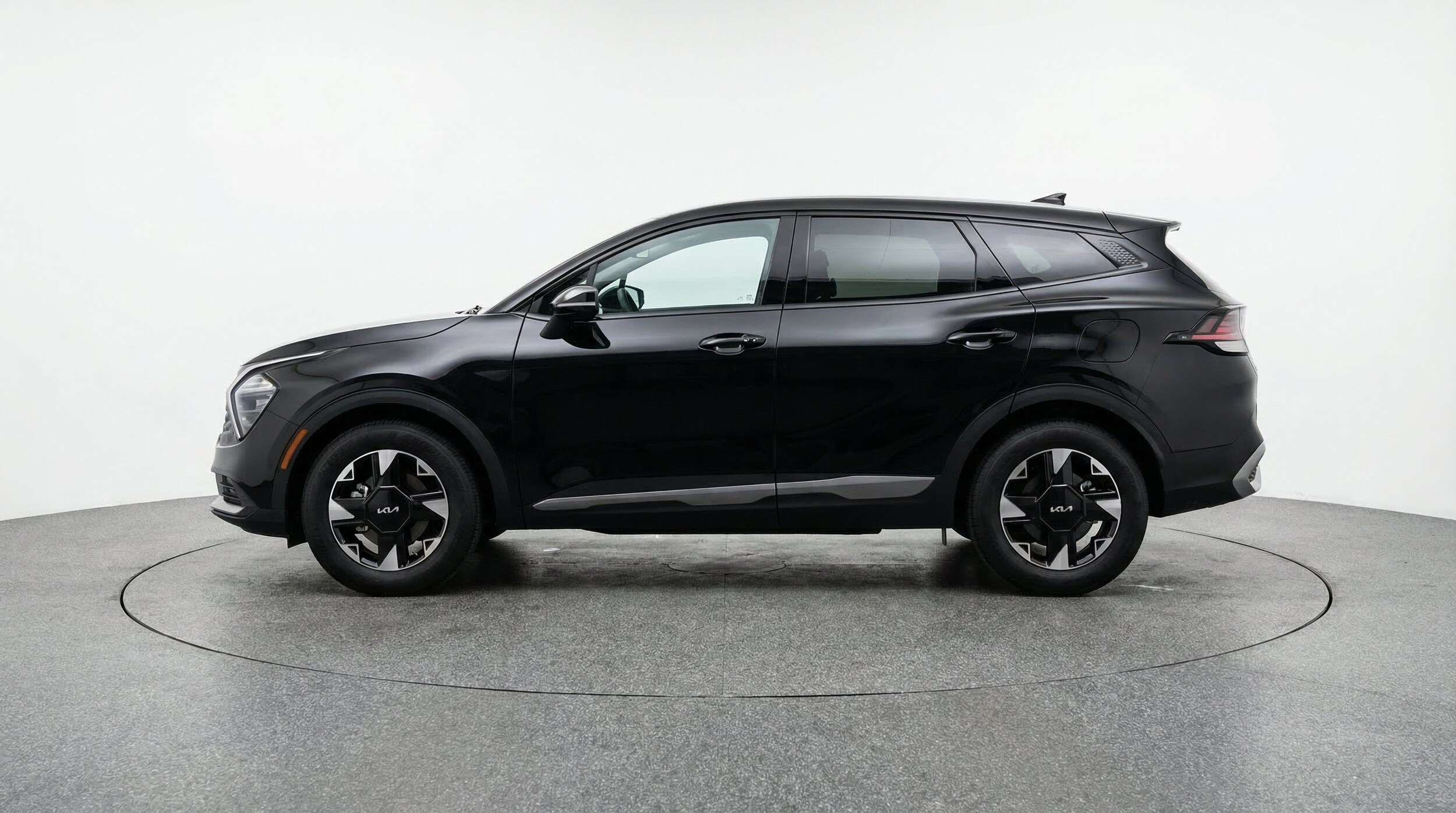 Thumbnail: 2026 Kia Sportage - 5