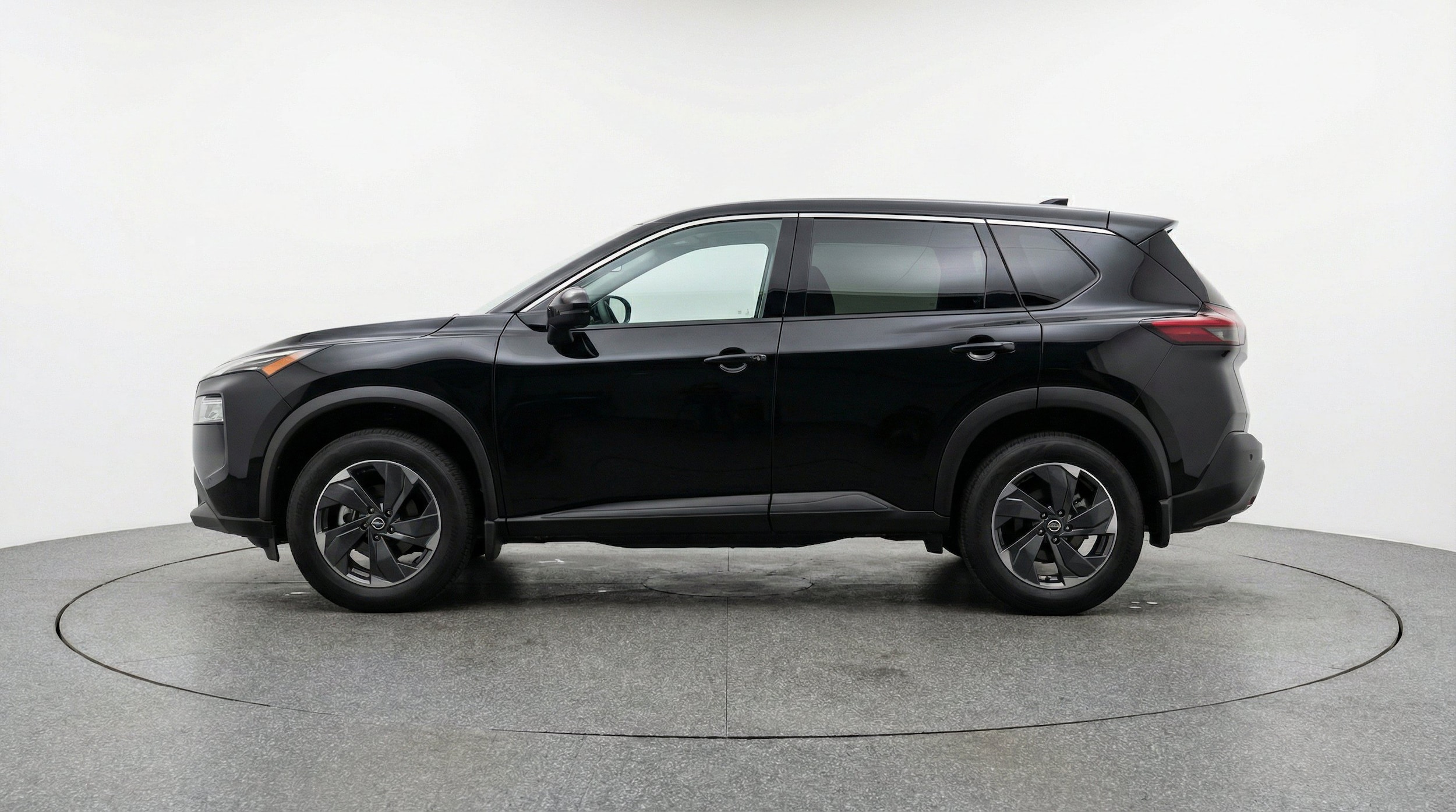 Thumbnail: 2025 Nissan Rogue - 5