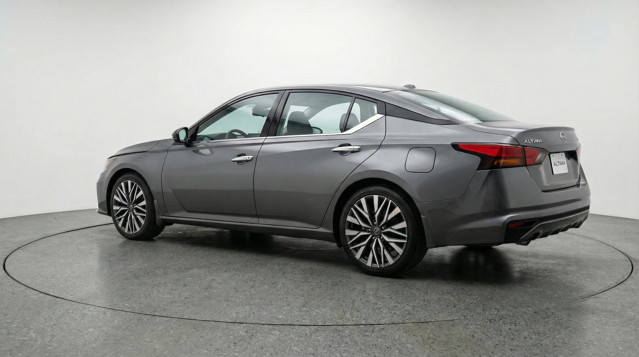 Thumbnail: 2025 Nissan Altima - 6