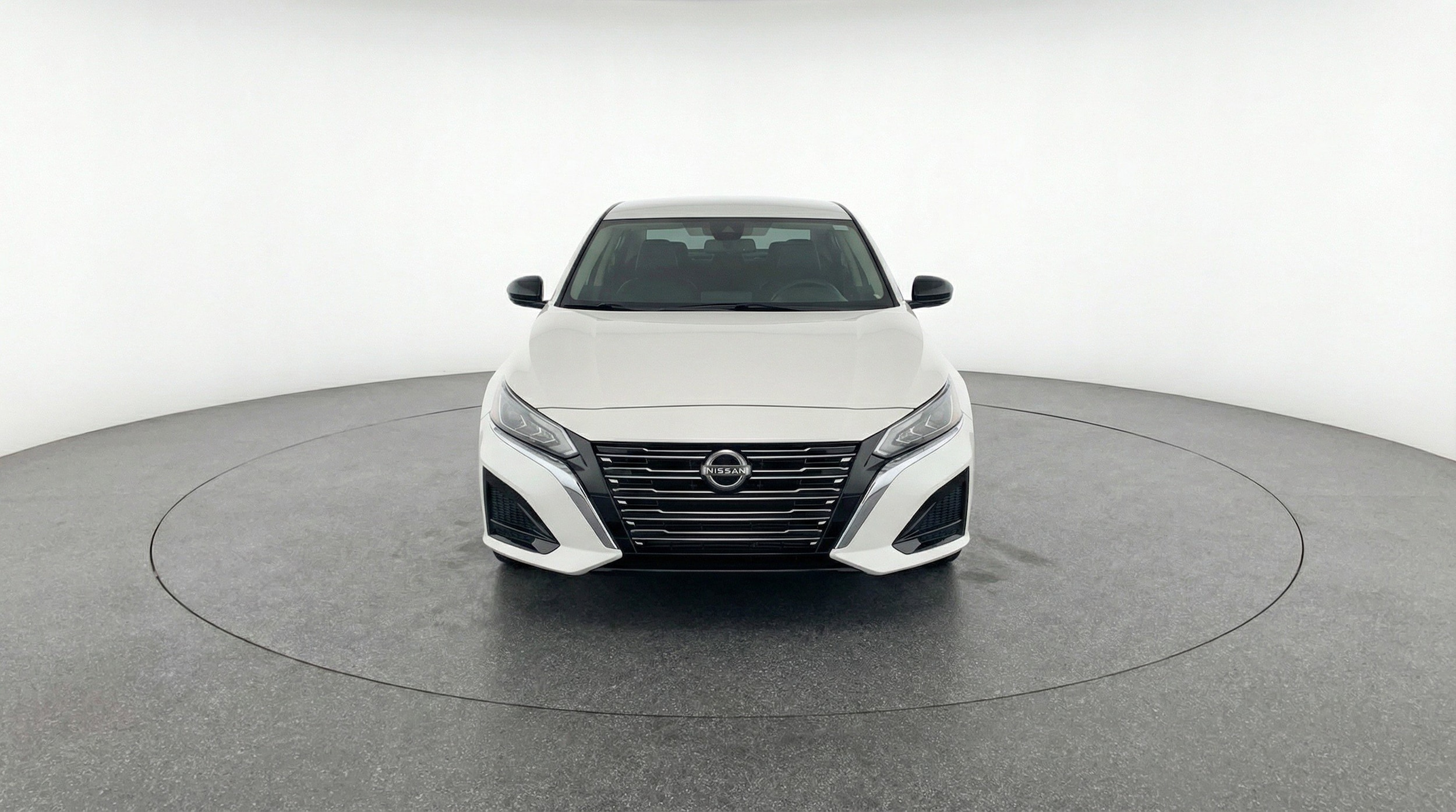 Thumbnail: 2025 Nissan Altima - 2