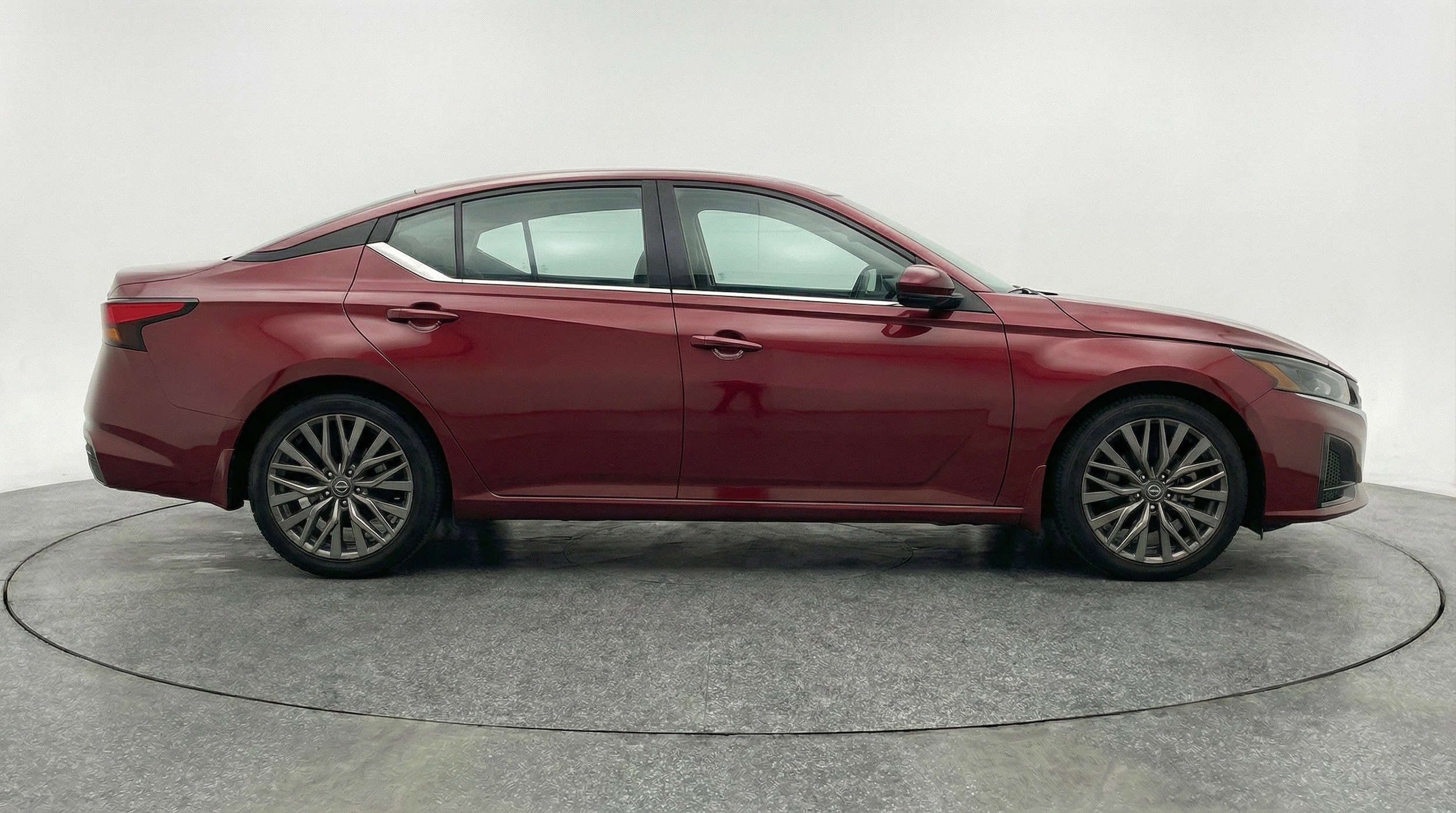 Thumbnail: 2025 Nissan Altima - 11