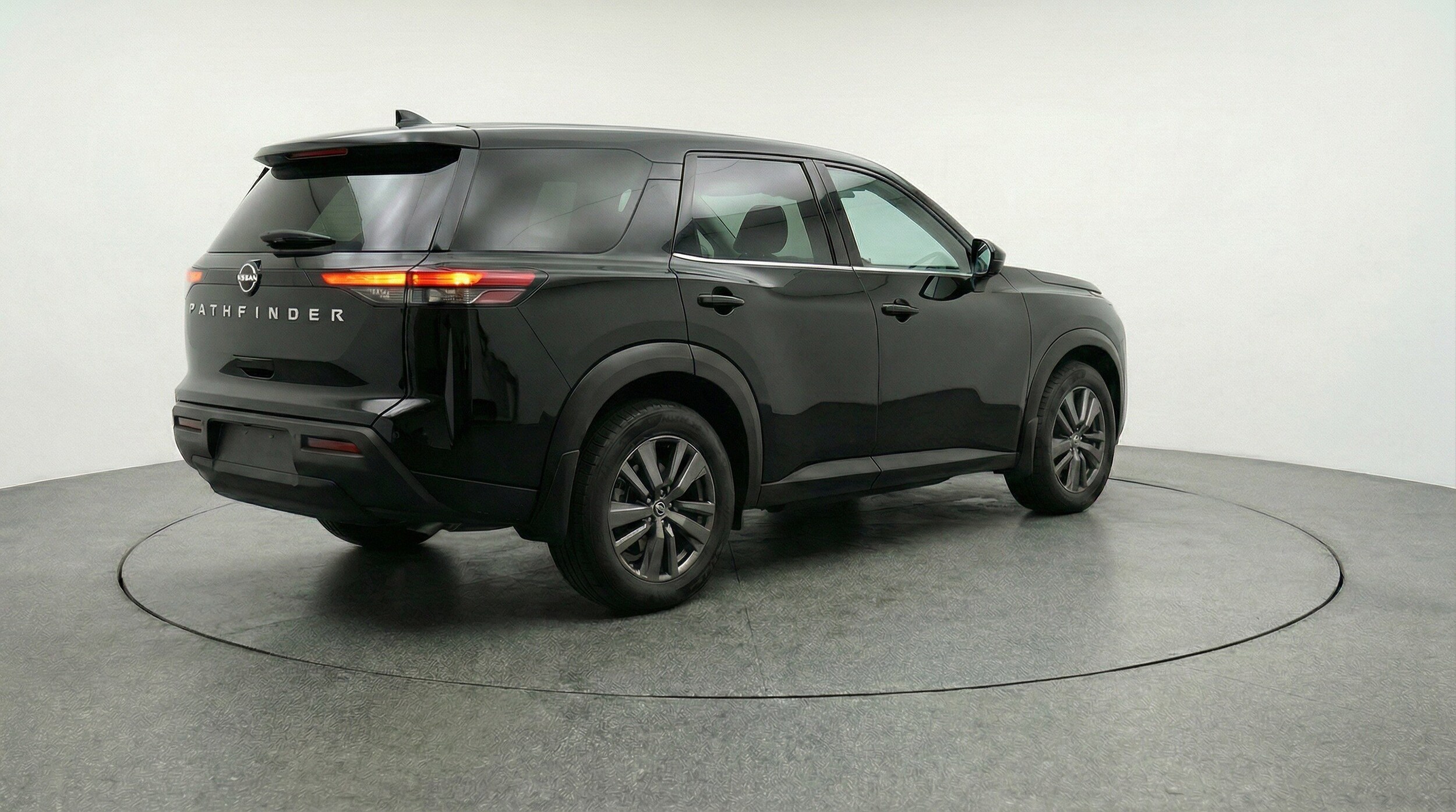 Thumbnail: 2025 Nissan Pathfinder - 9
