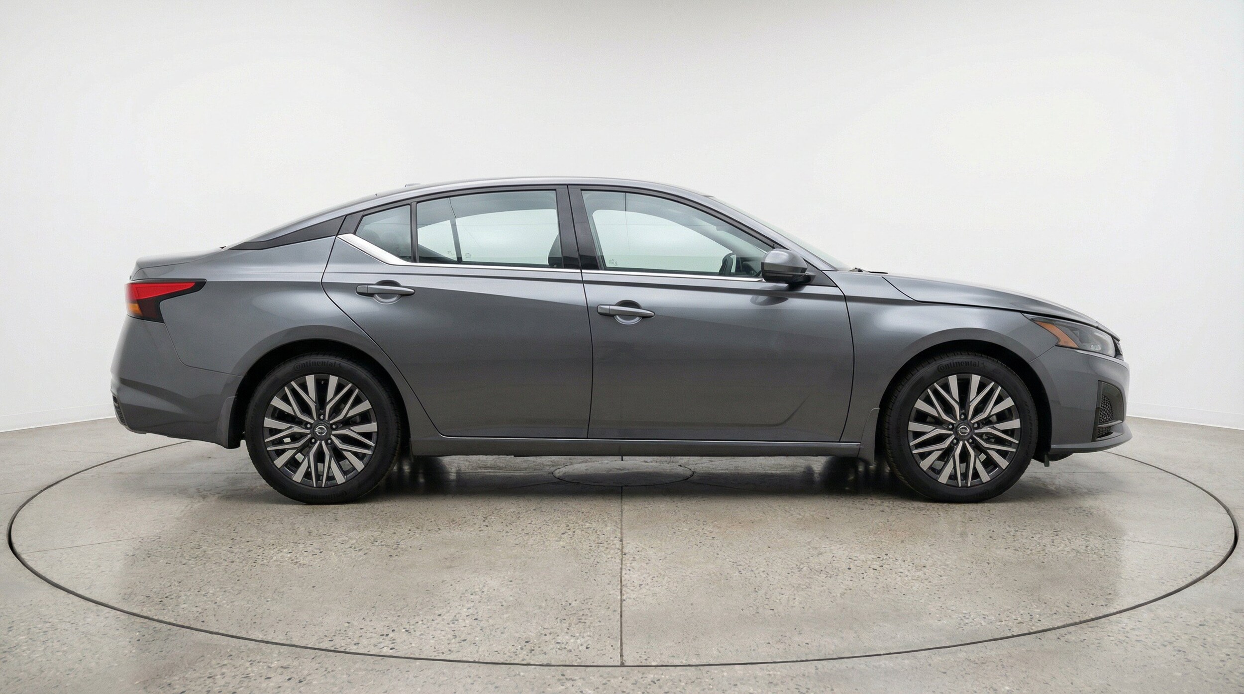 Thumbnail: 2025 Nissan Altima - 11