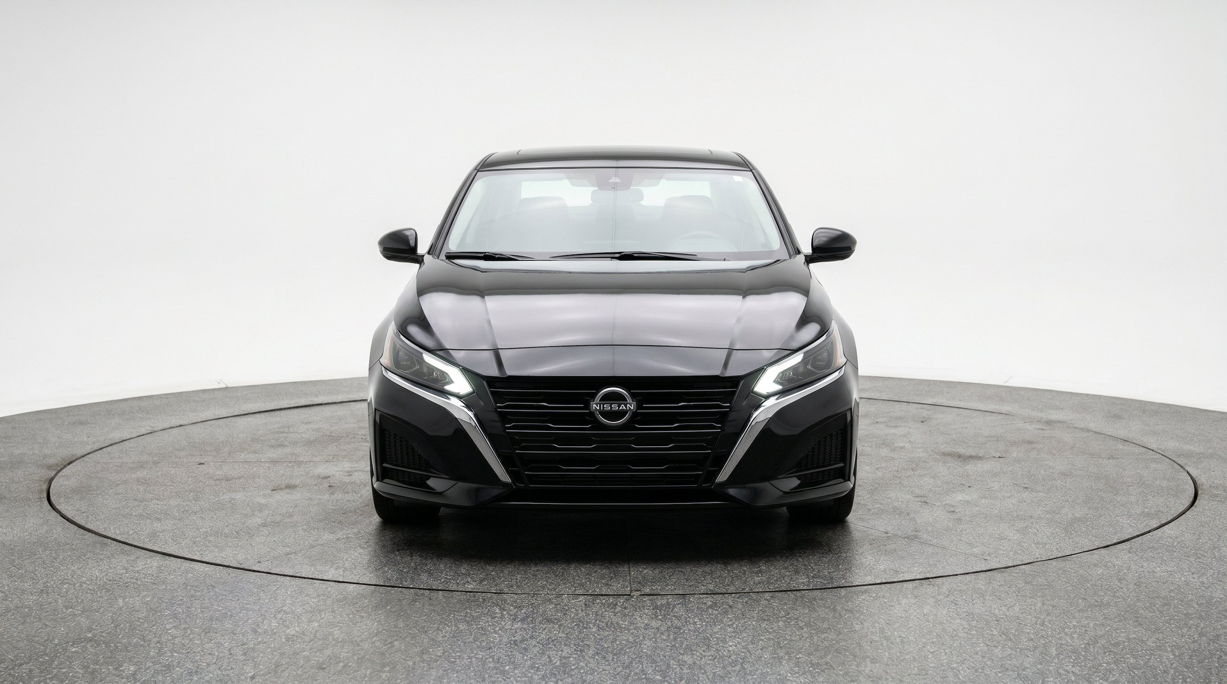 Thumbnail: 2025 Nissan Altima - 2