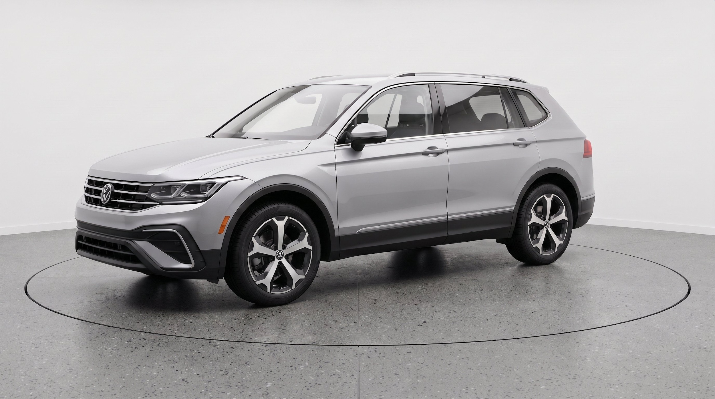 Thumbnail: 2026 Volkswagen Tiguan - 3