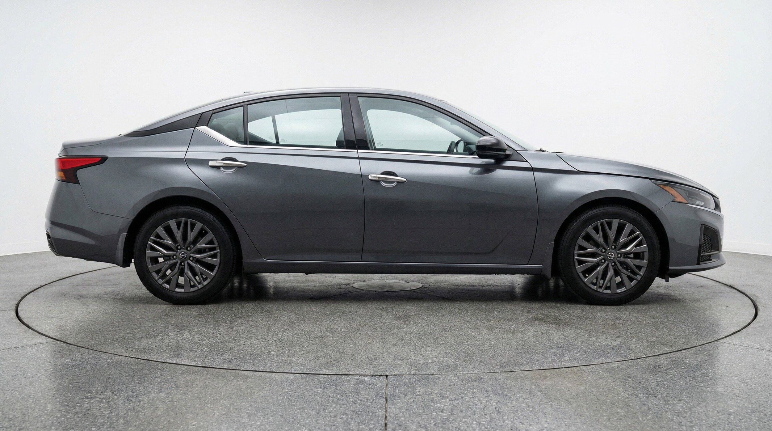 Thumbnail: 2025 Nissan Altima - 11