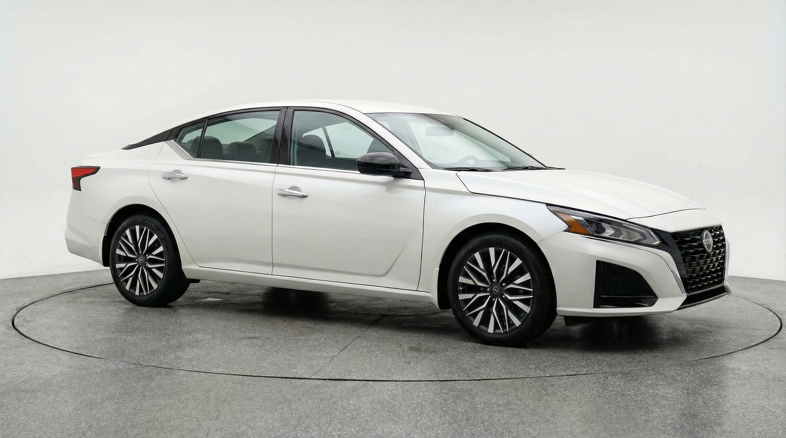 Thumbnail: 2025 Nissan Altima - 1