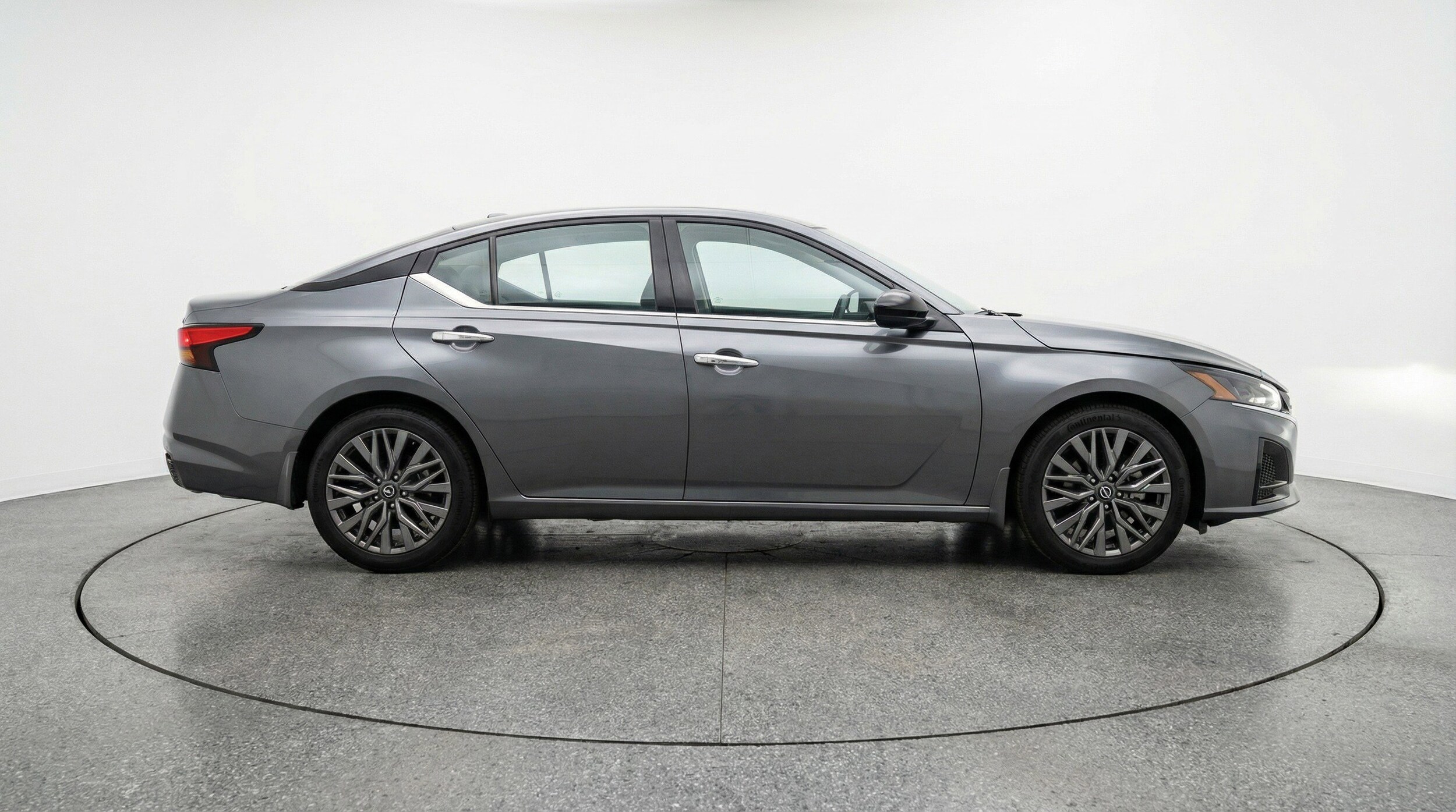 Thumbnail: 2025 Nissan Altima - 11