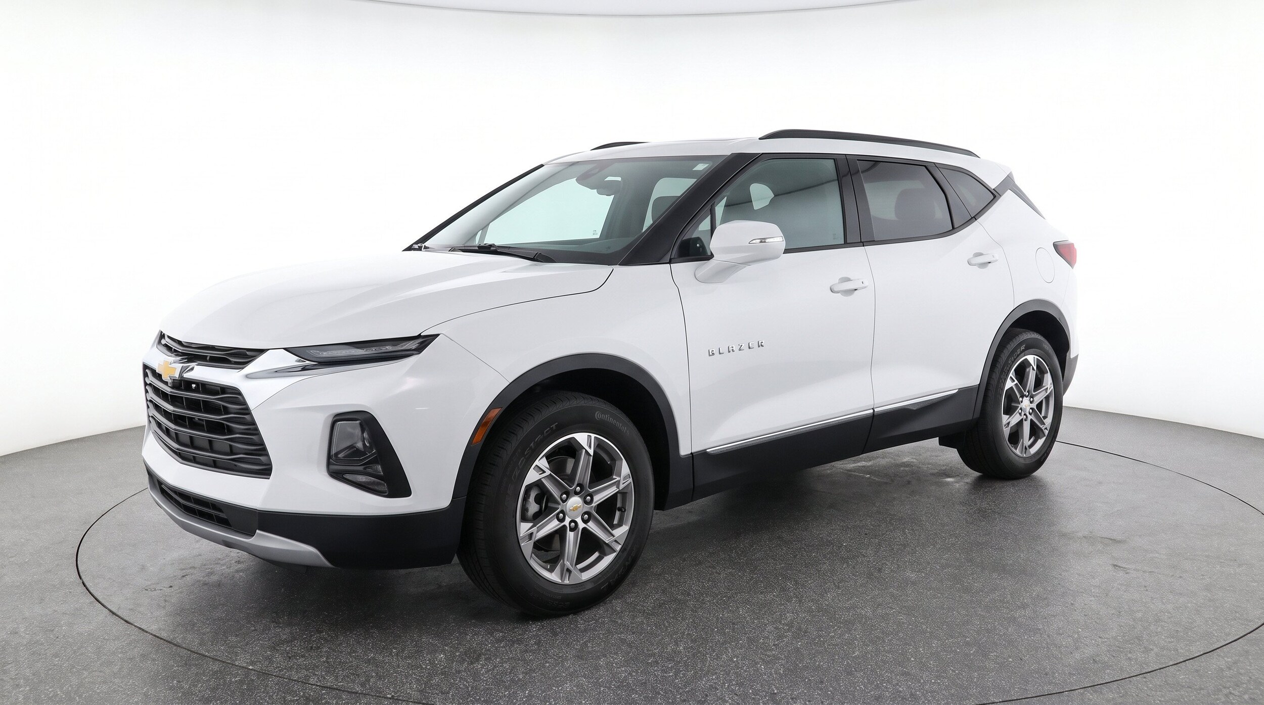 Thumbnail: 2026 Chevrolet Blazer - 3