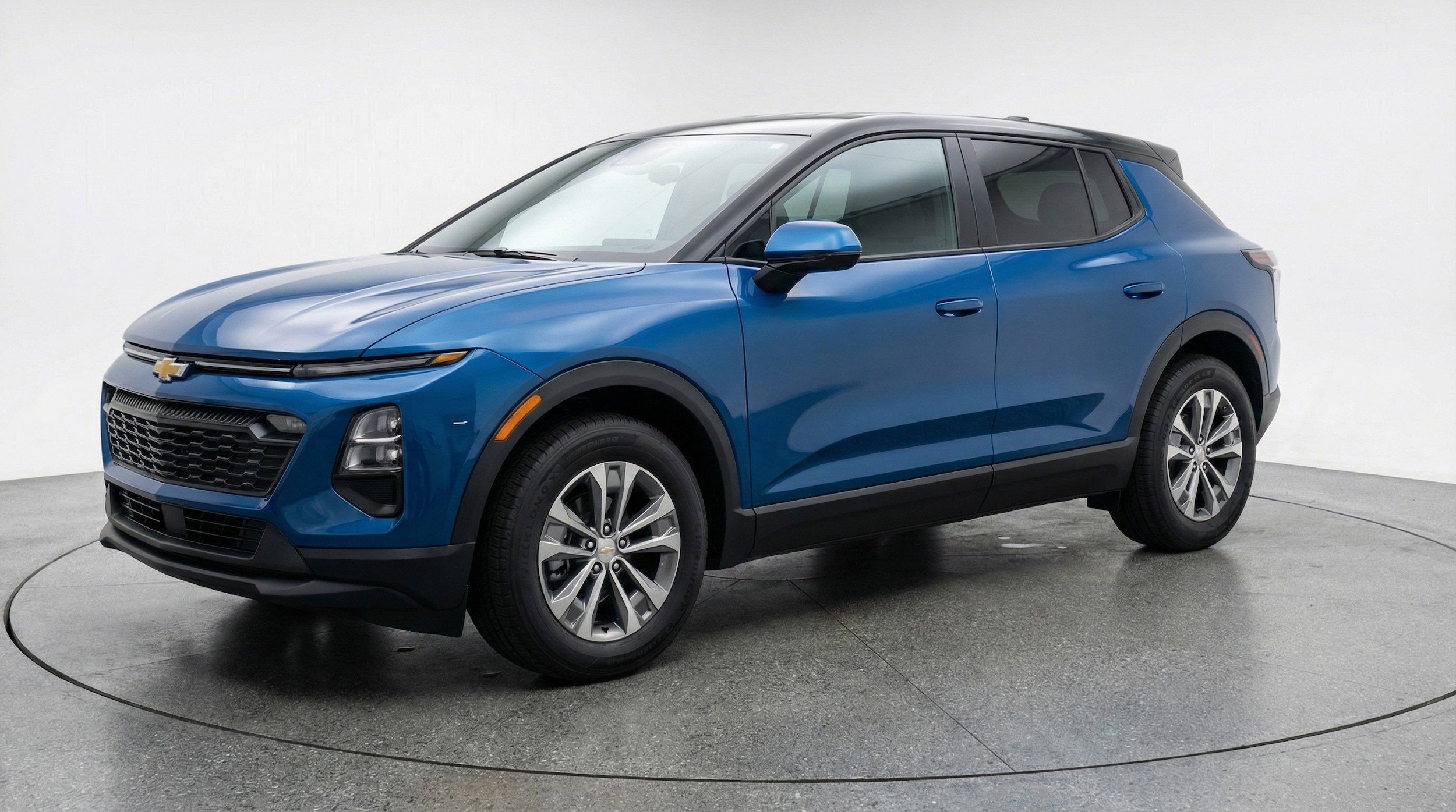 Thumbnail: 2025 Chevrolet Equinox - 3