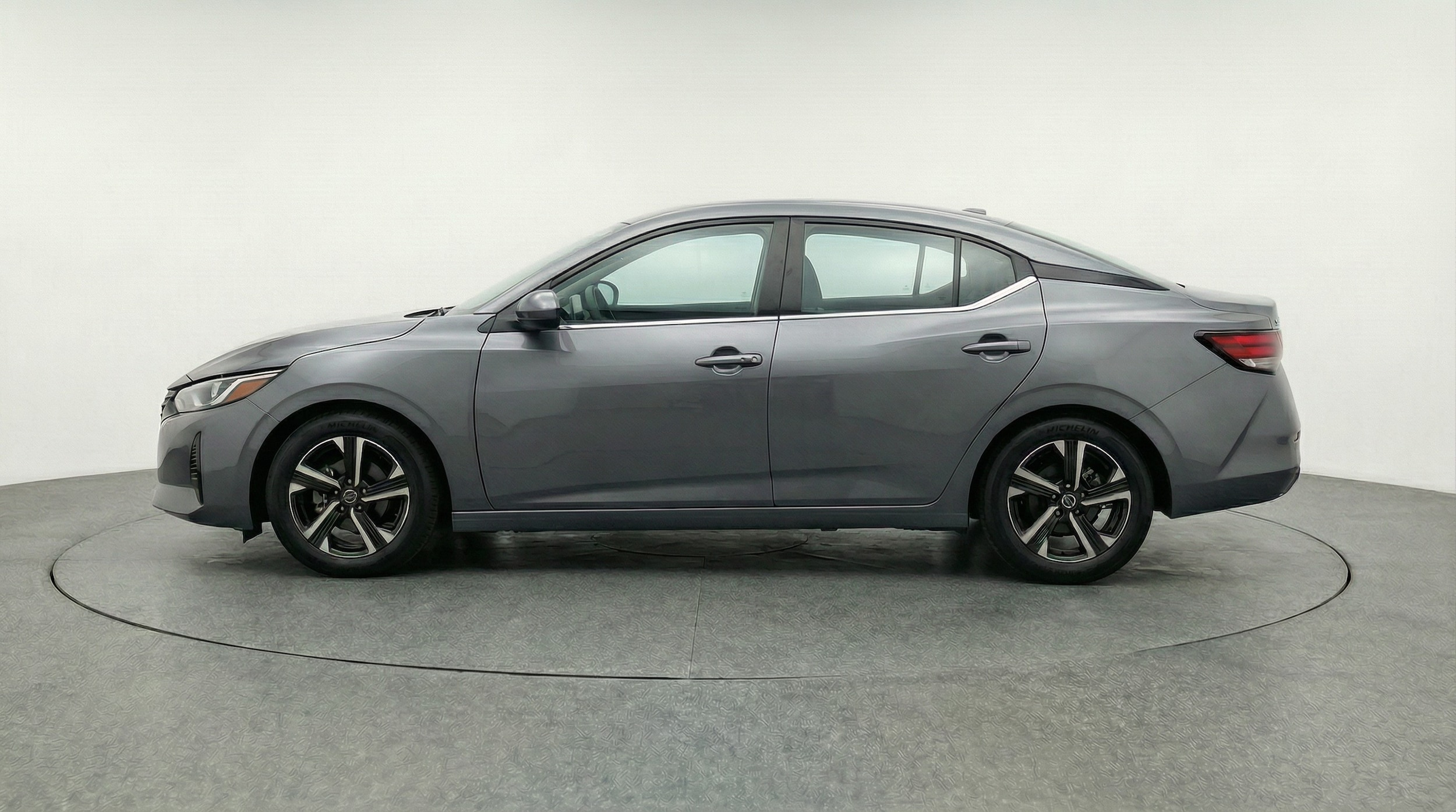 Thumbnail: 2025 Nissan Sentra - 4