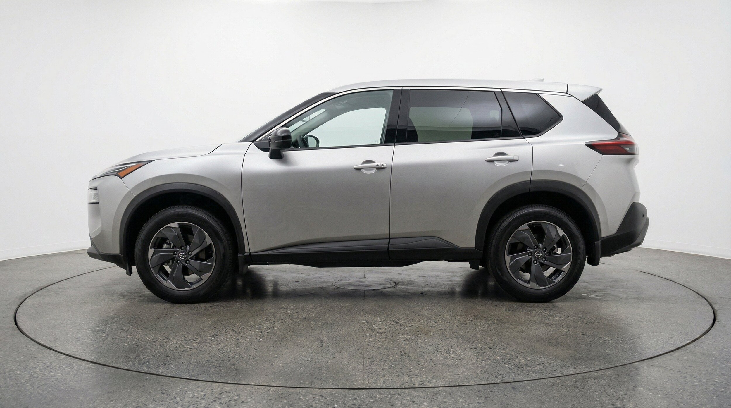 Thumbnail: 2025 Nissan Rogue - 5