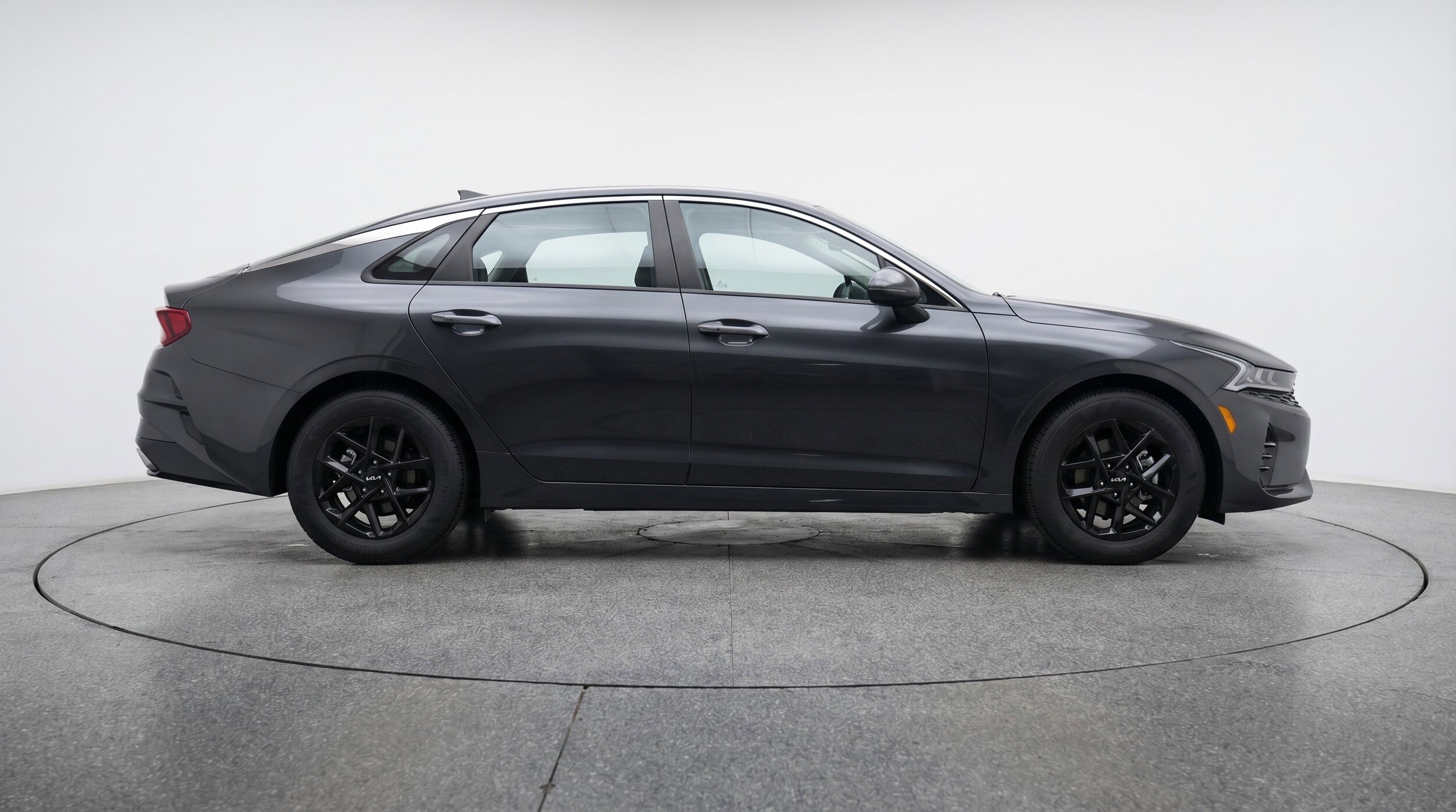 Thumbnail: 2025 Kia K5 - 11