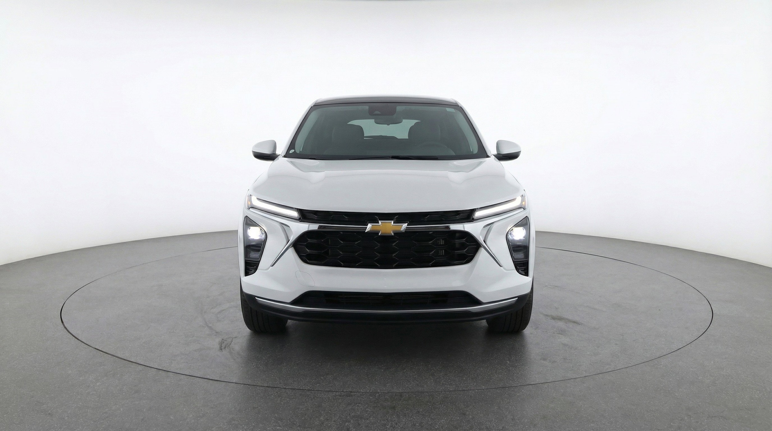Thumbnail: 2025 Chevrolet Trax - 2