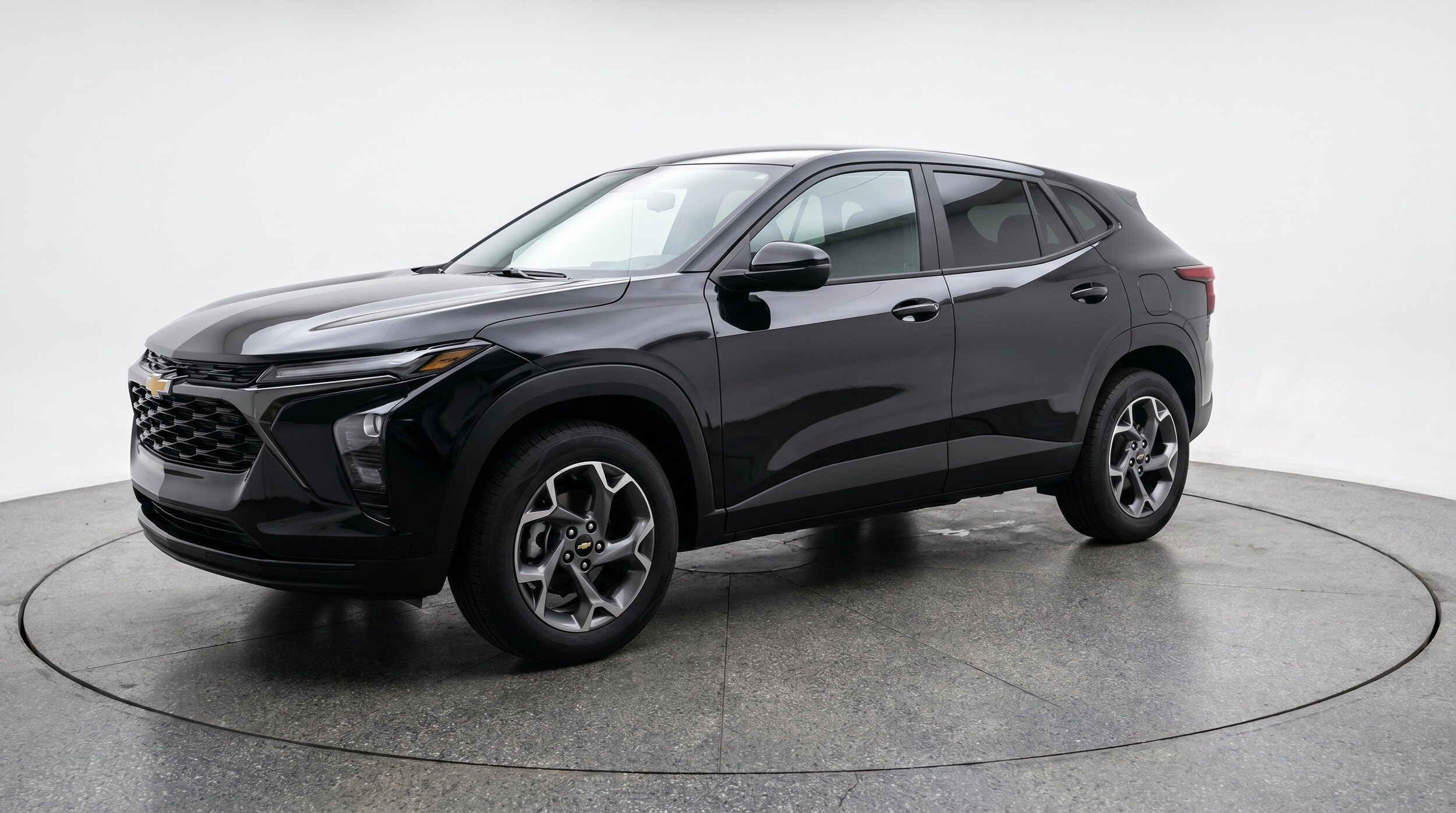 Thumbnail: 2025 Chevrolet Trax - 3