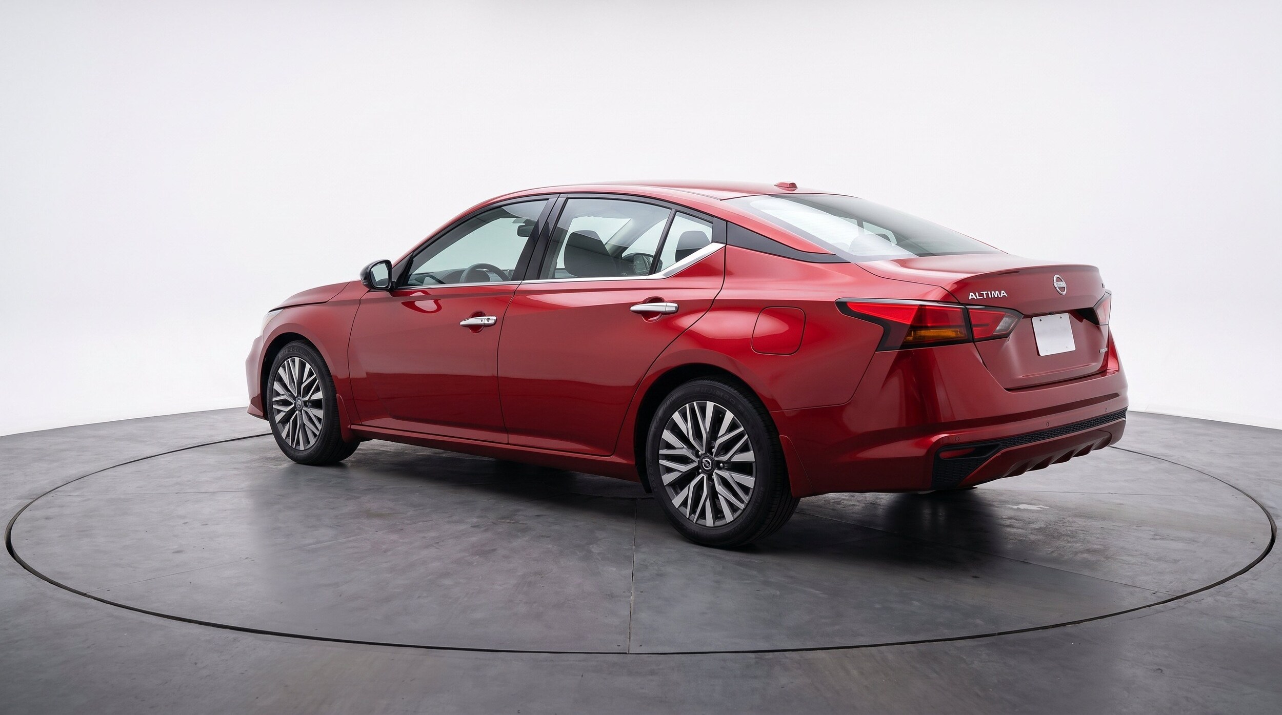 Thumbnail: 2025 Nissan Altima - 6