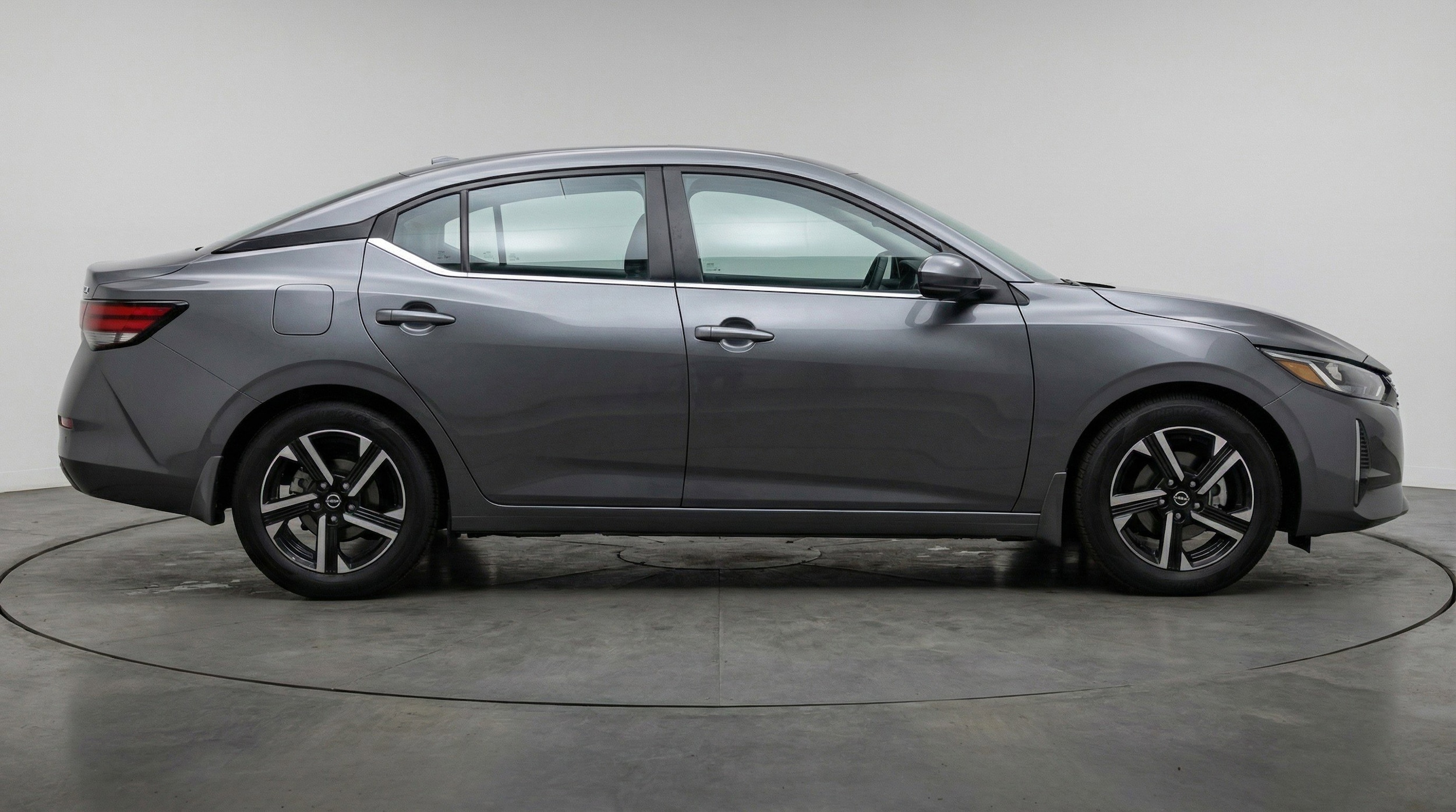 Thumbnail: 2025 Nissan Sentra - 11