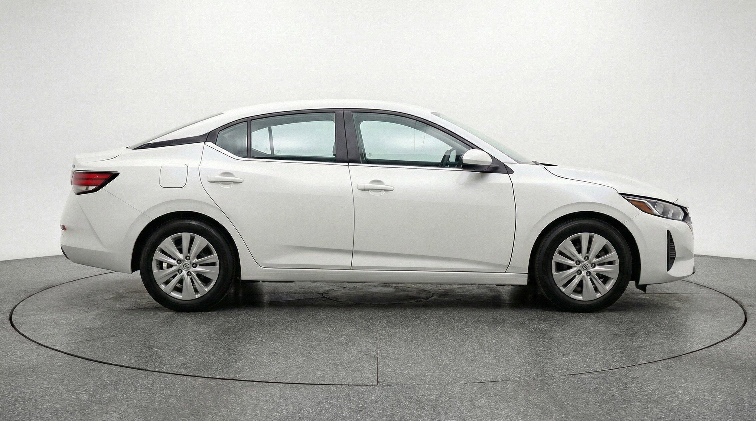 Thumbnail: 2025 Nissan Sentra - 11