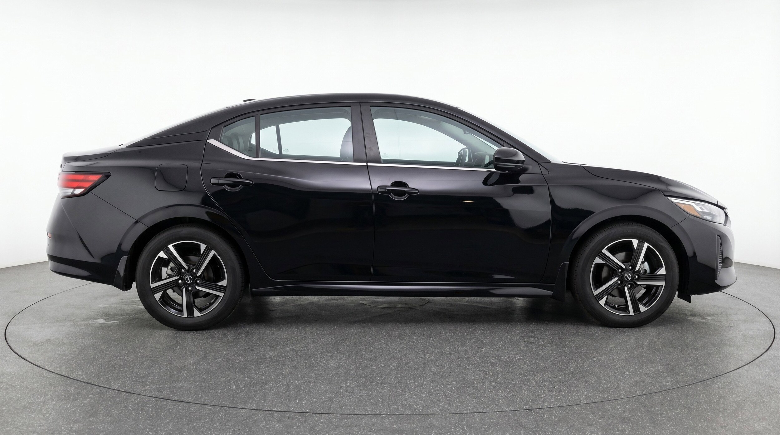 Thumbnail: 2025 Nissan Sentra - 11