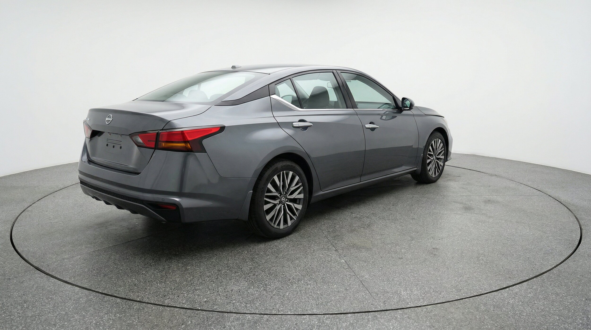 Thumbnail: 2025 Nissan Altima - 9