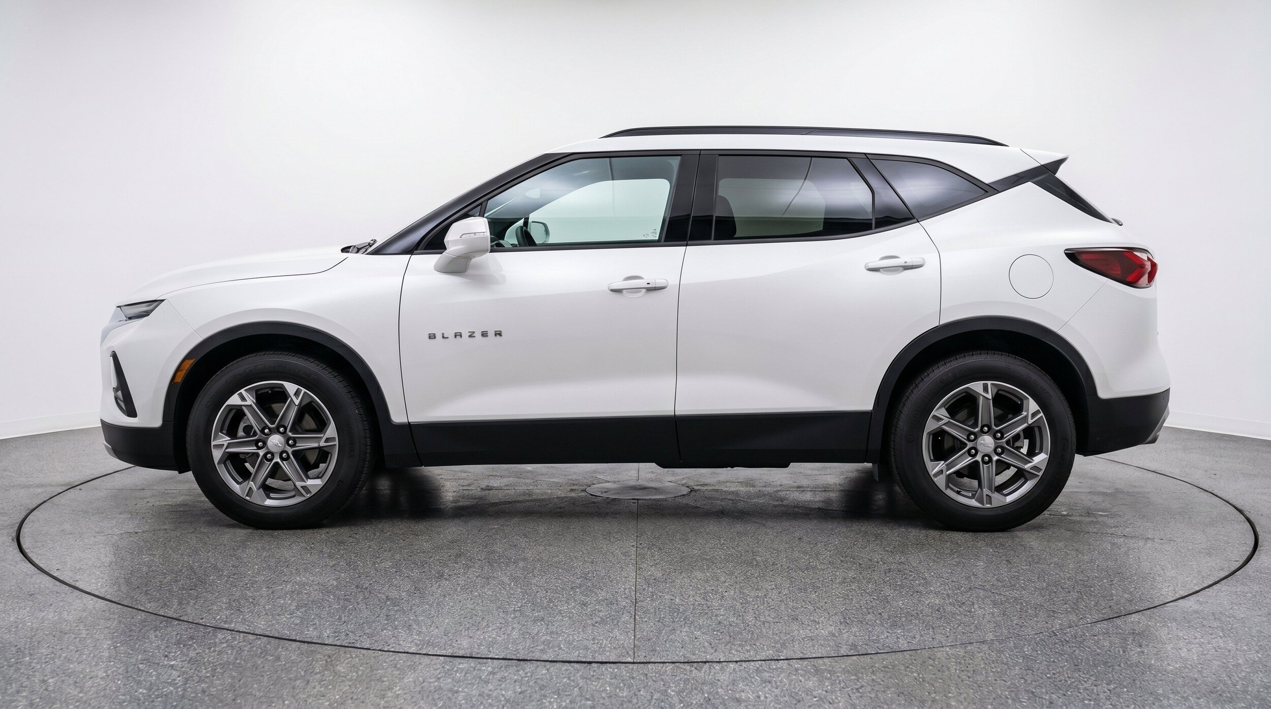 Thumbnail: 2025 Chevrolet Blazer - 5