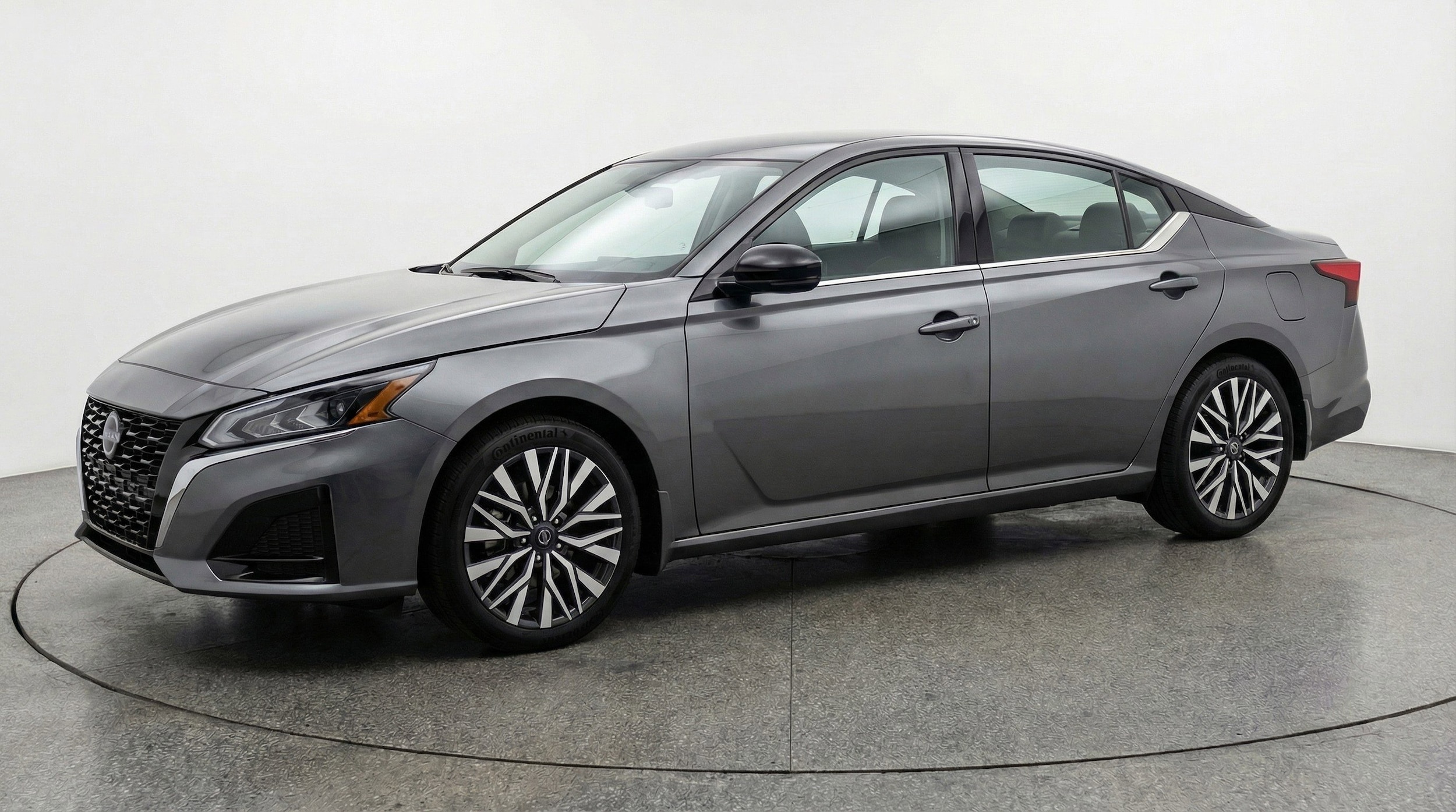 Thumbnail: 2025 Nissan Altima - 3