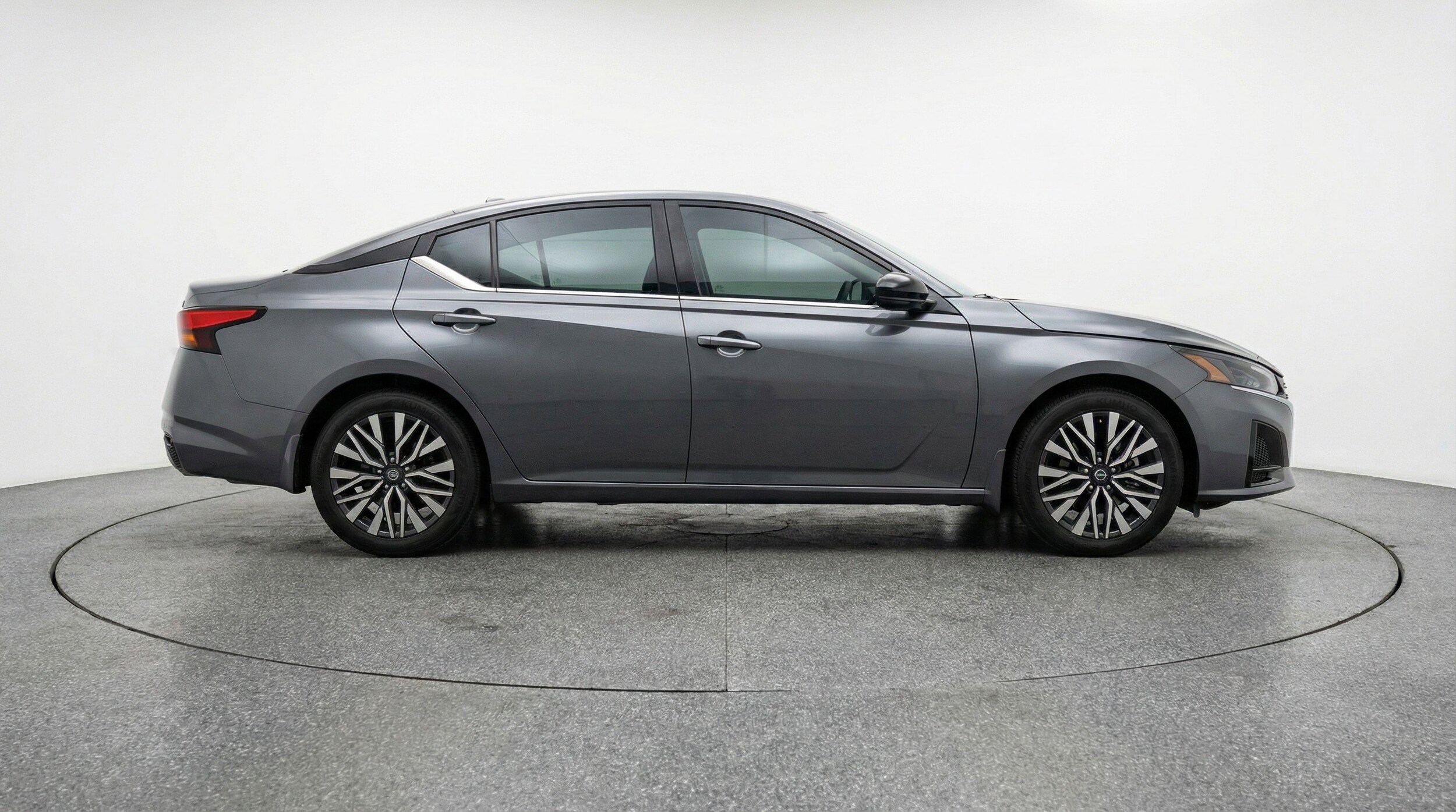 Thumbnail: 2025 Nissan Altima - 11