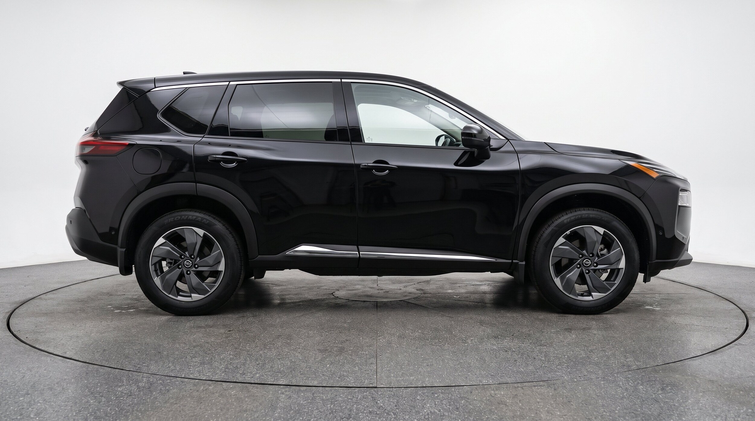 Thumbnail: 2025 Nissan Rogue - 11
