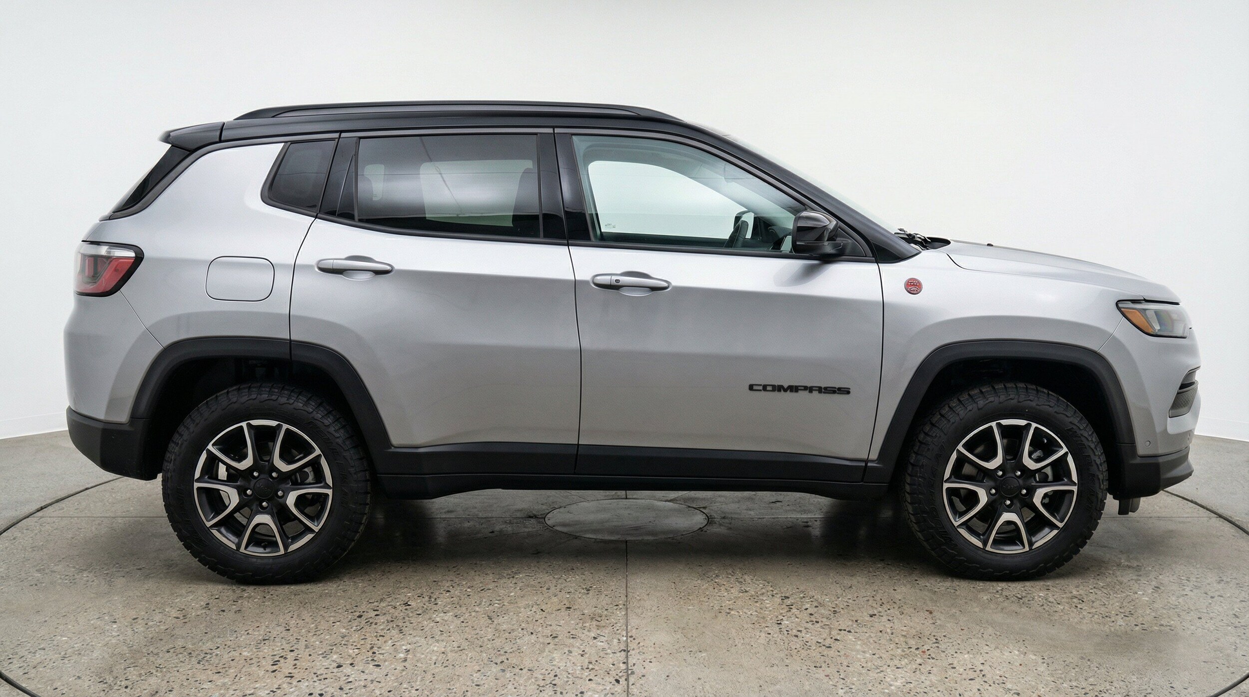 Thumbnail: 2025 Jeep Compass - 10