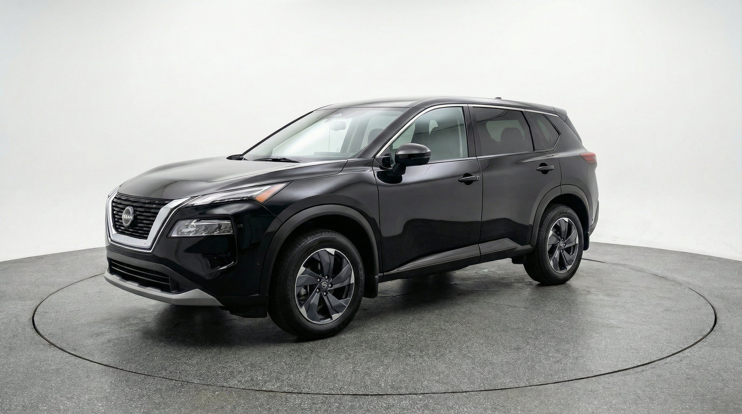 Thumbnail: 2025 Nissan Rogue - 3