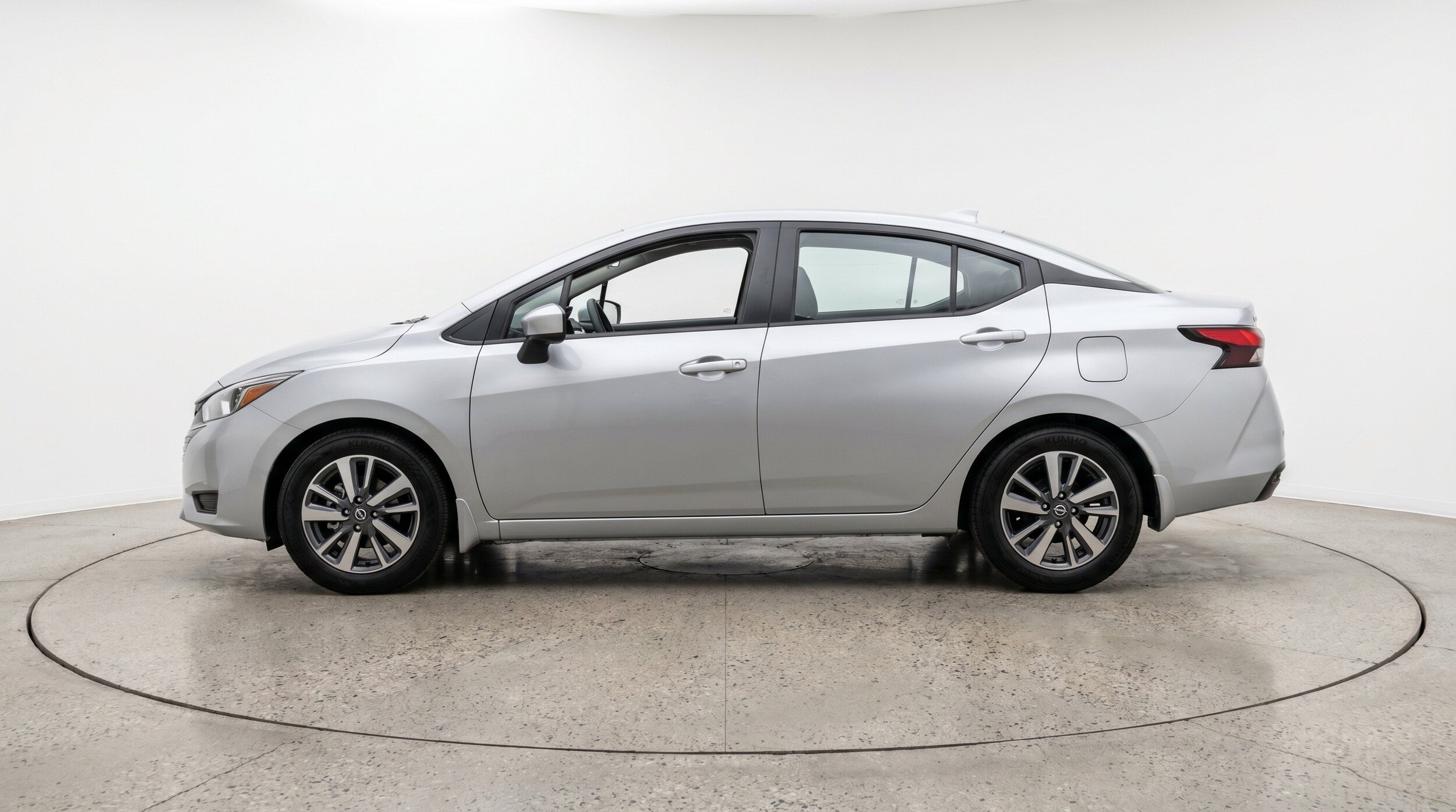 Thumbnail: 2025 Nissan Versa - 5