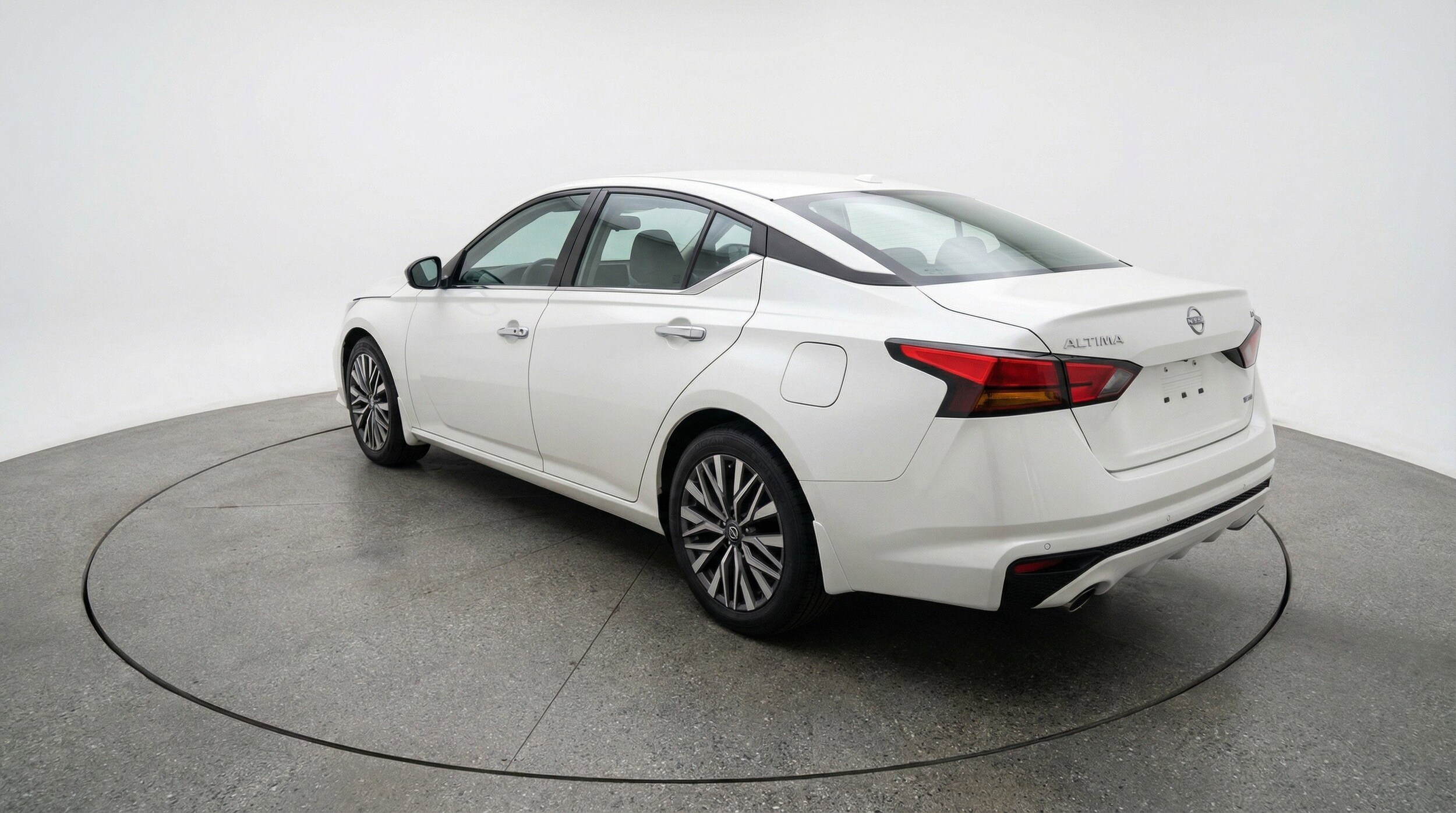 Thumbnail: 2025 Nissan Altima - 6