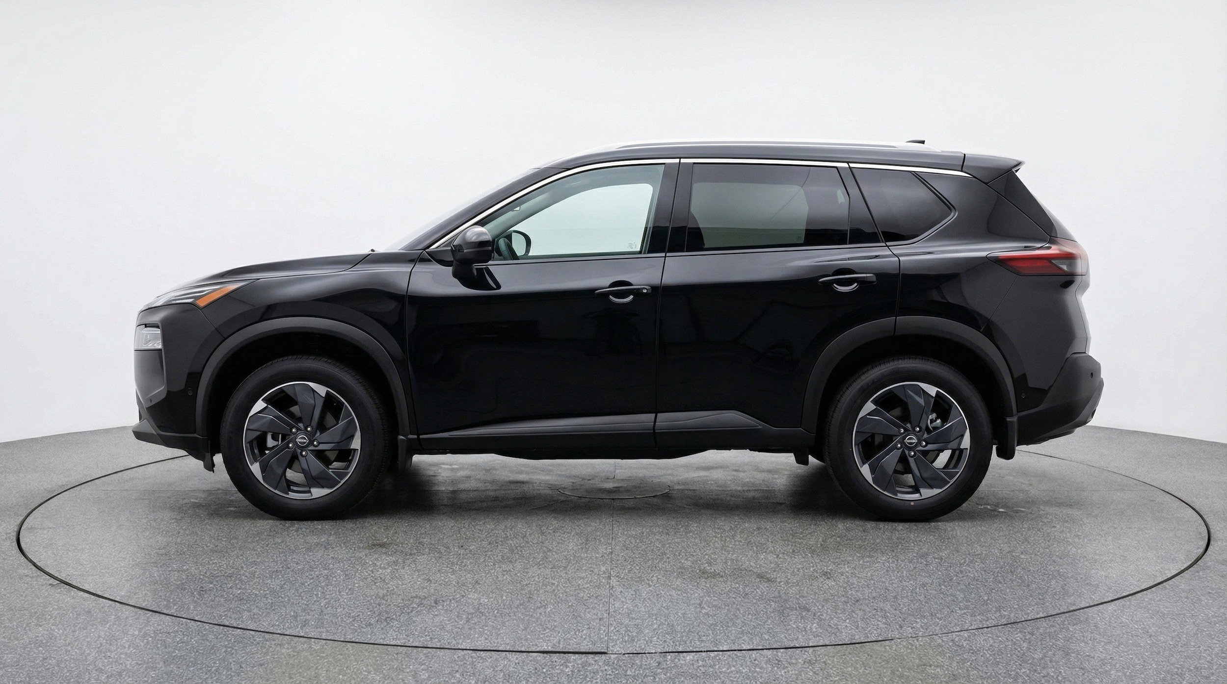 Thumbnail: 2025 Nissan Rogue - 5