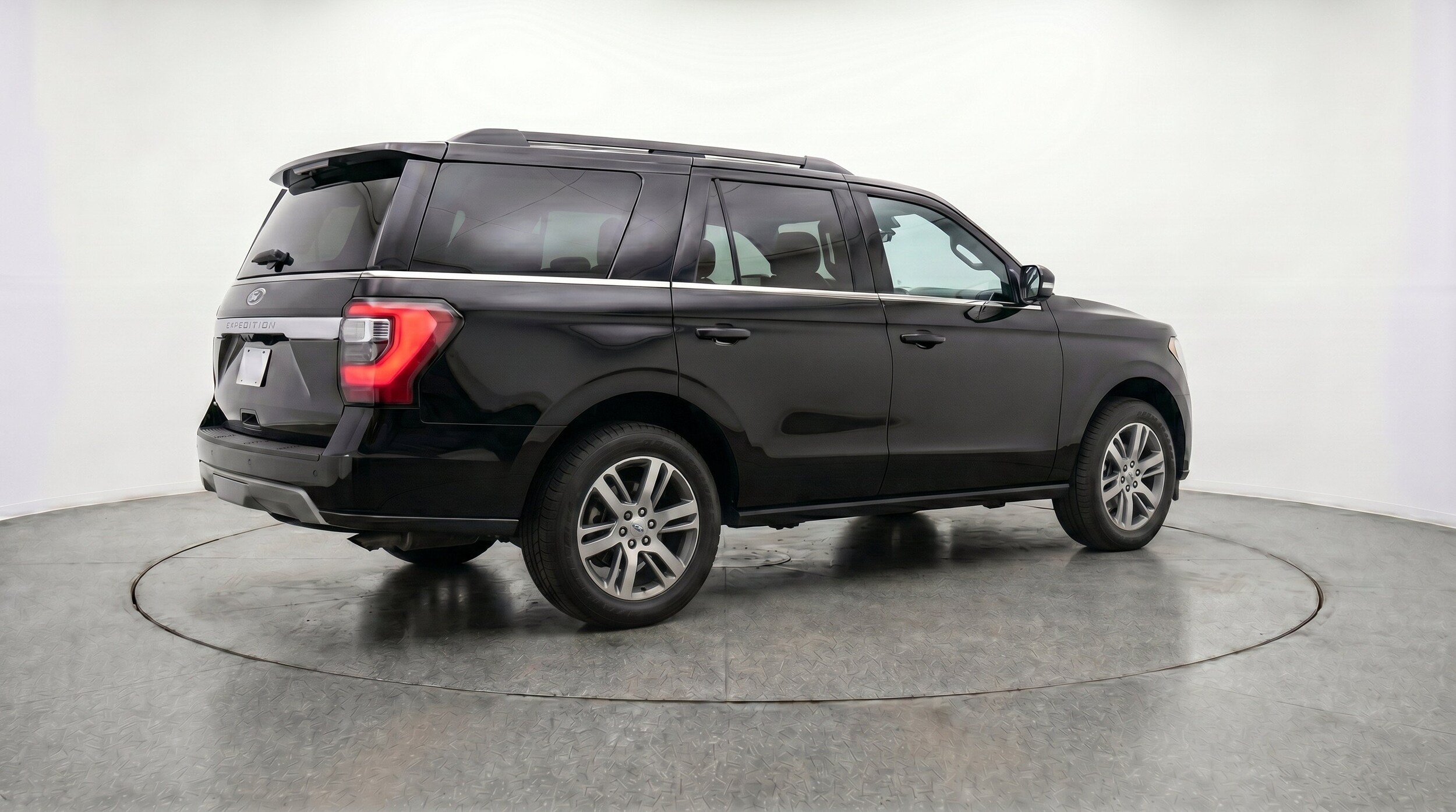 Thumbnail: 2024 Ford Expedition - 9