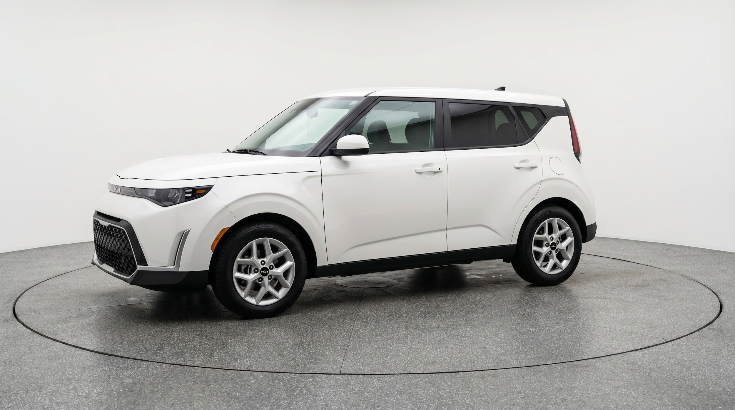 Thumbnail: 2025 Kia Soul - 3