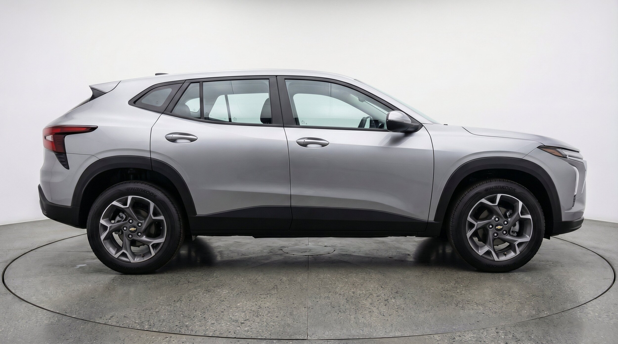 Thumbnail: 2025 Chevrolet Trax - 10