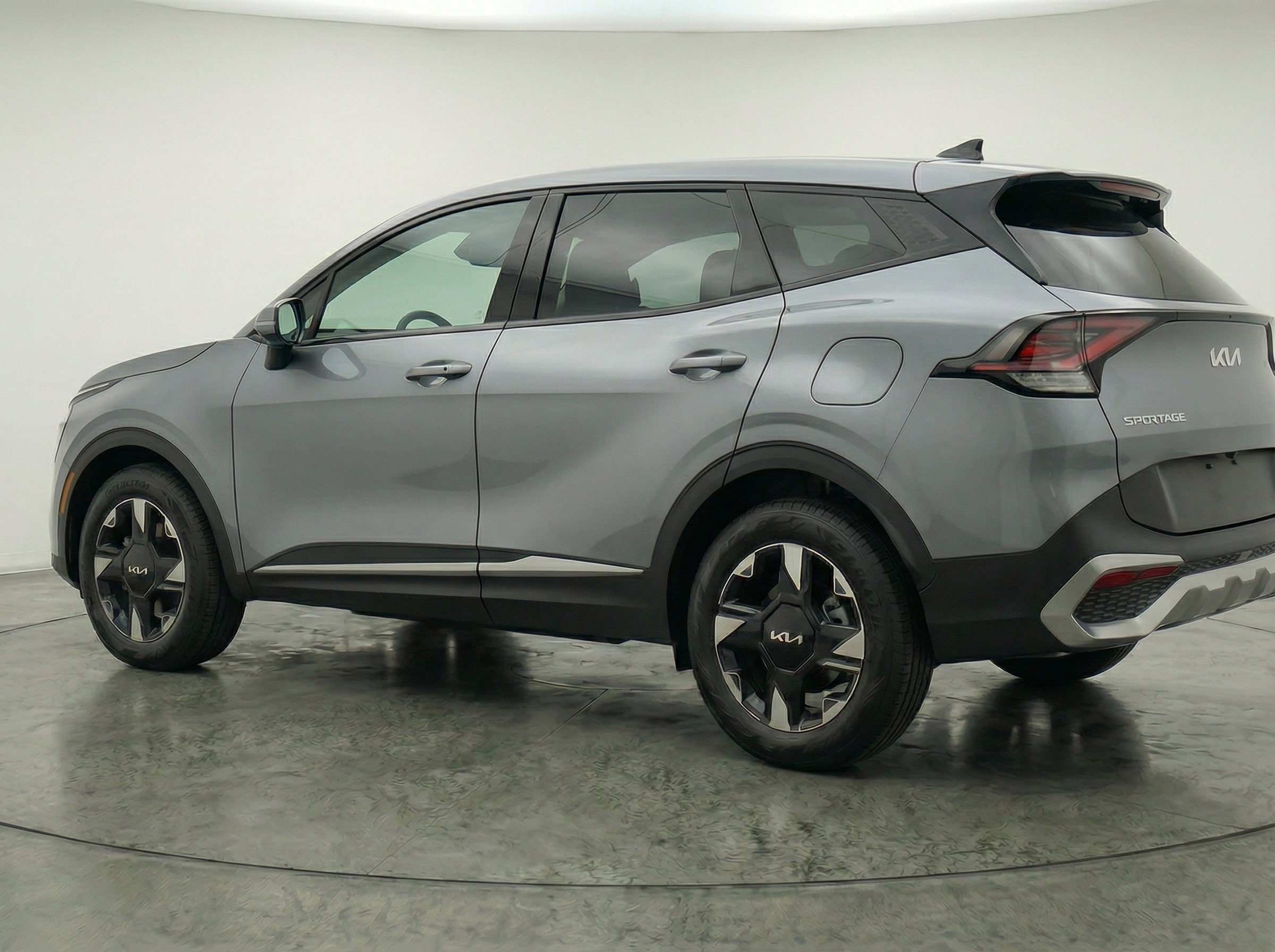 Thumbnail: 2026 Kia Sportage - 6