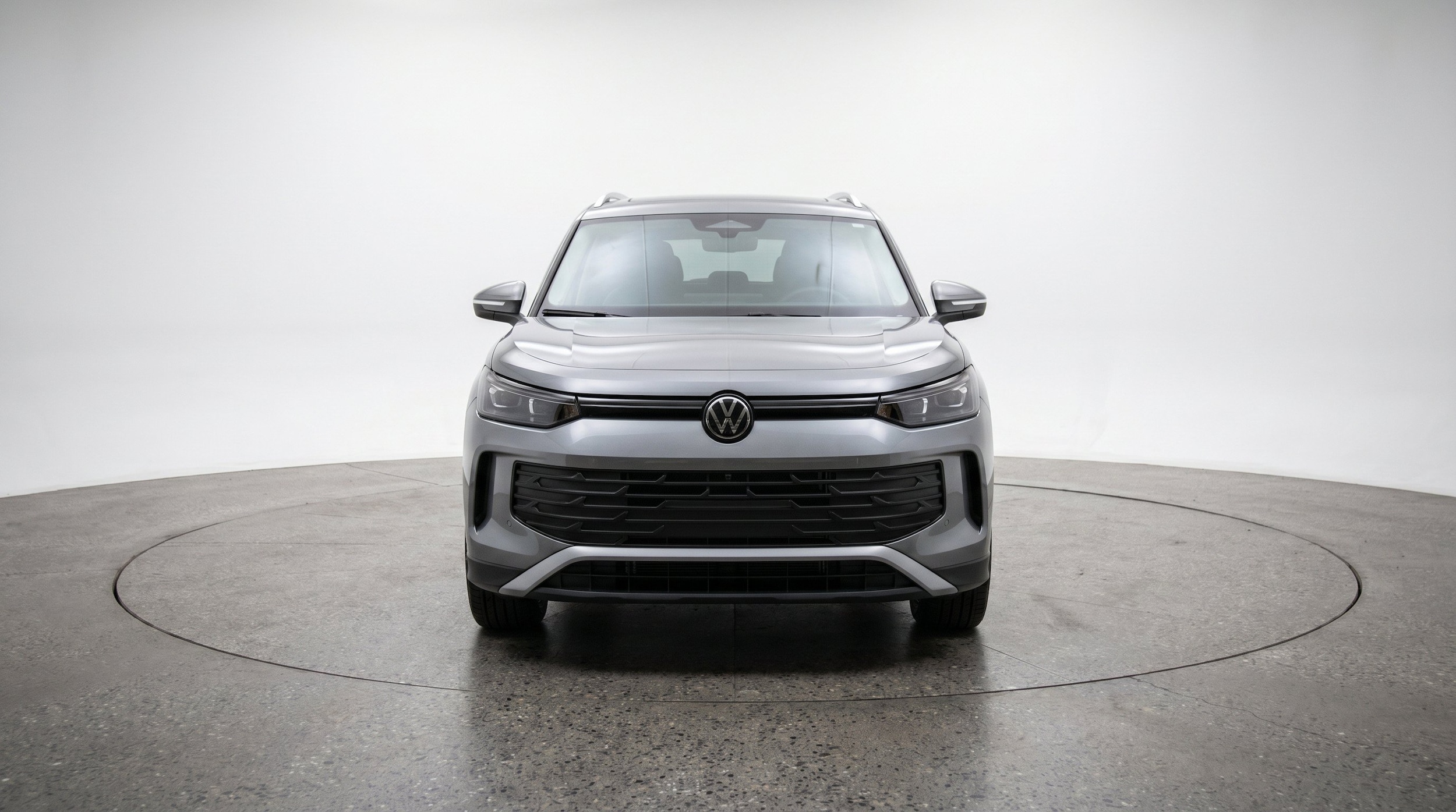 Thumbnail: 2026 Volkswagen Tiguan - 2