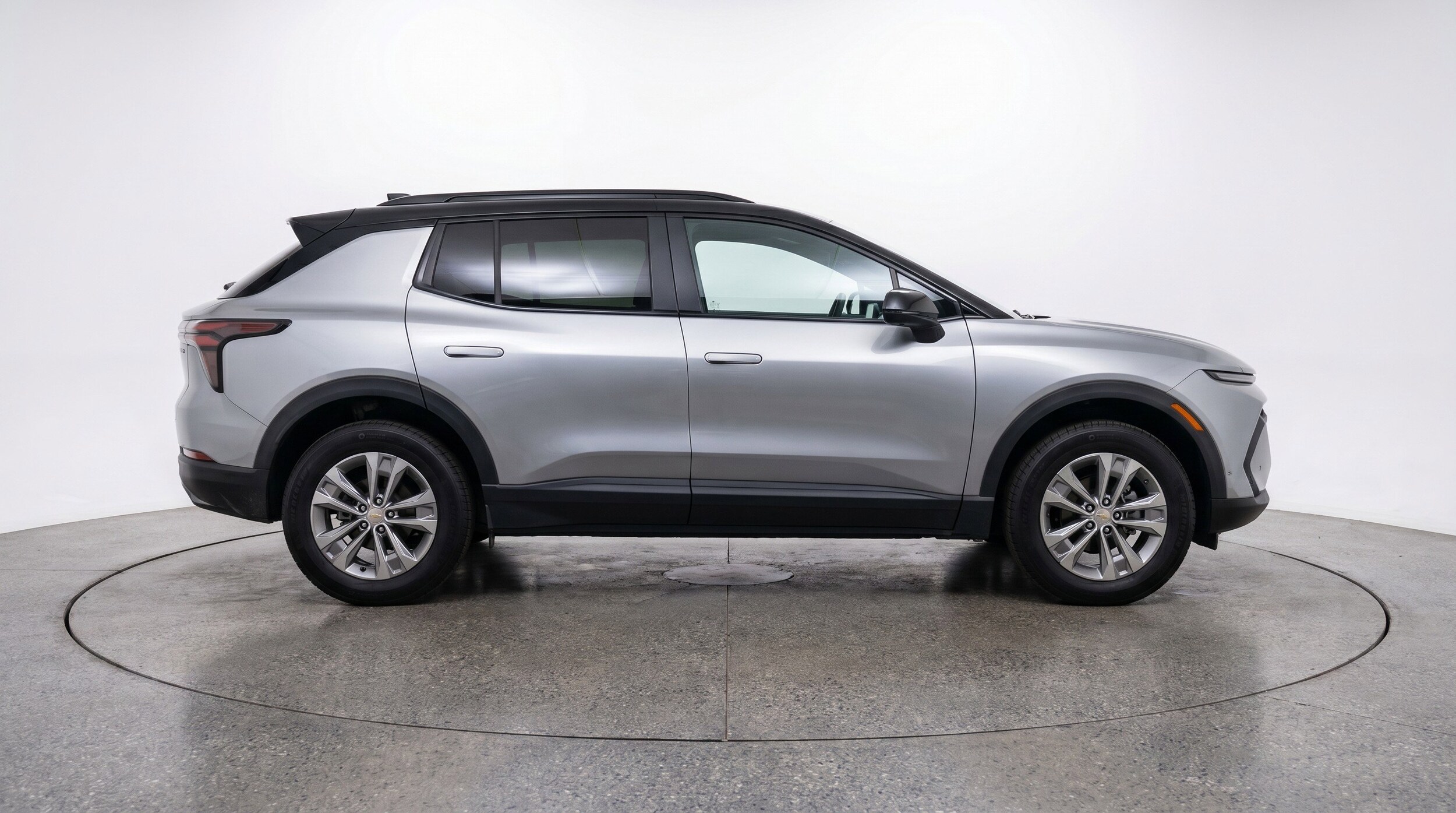 Thumbnail: 2025 Chevrolet Equinox - 11