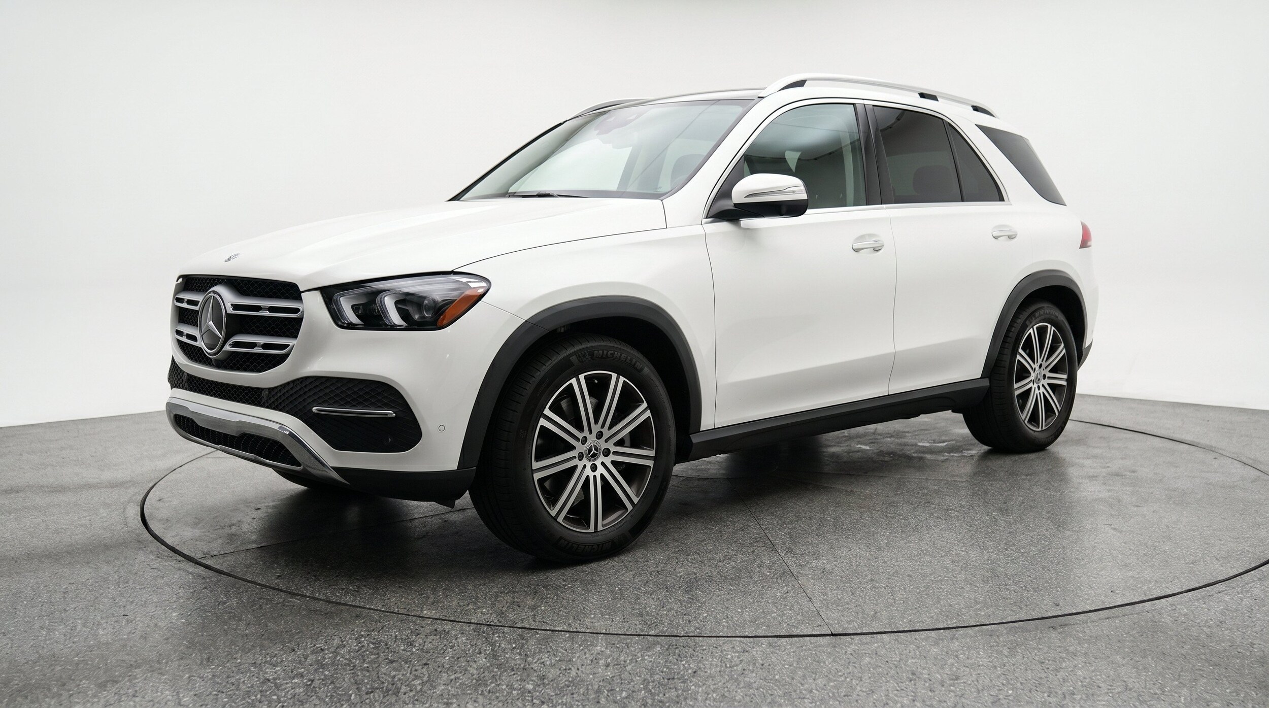 Thumbnail: 2026 Mercedes-Benz GLE - 3