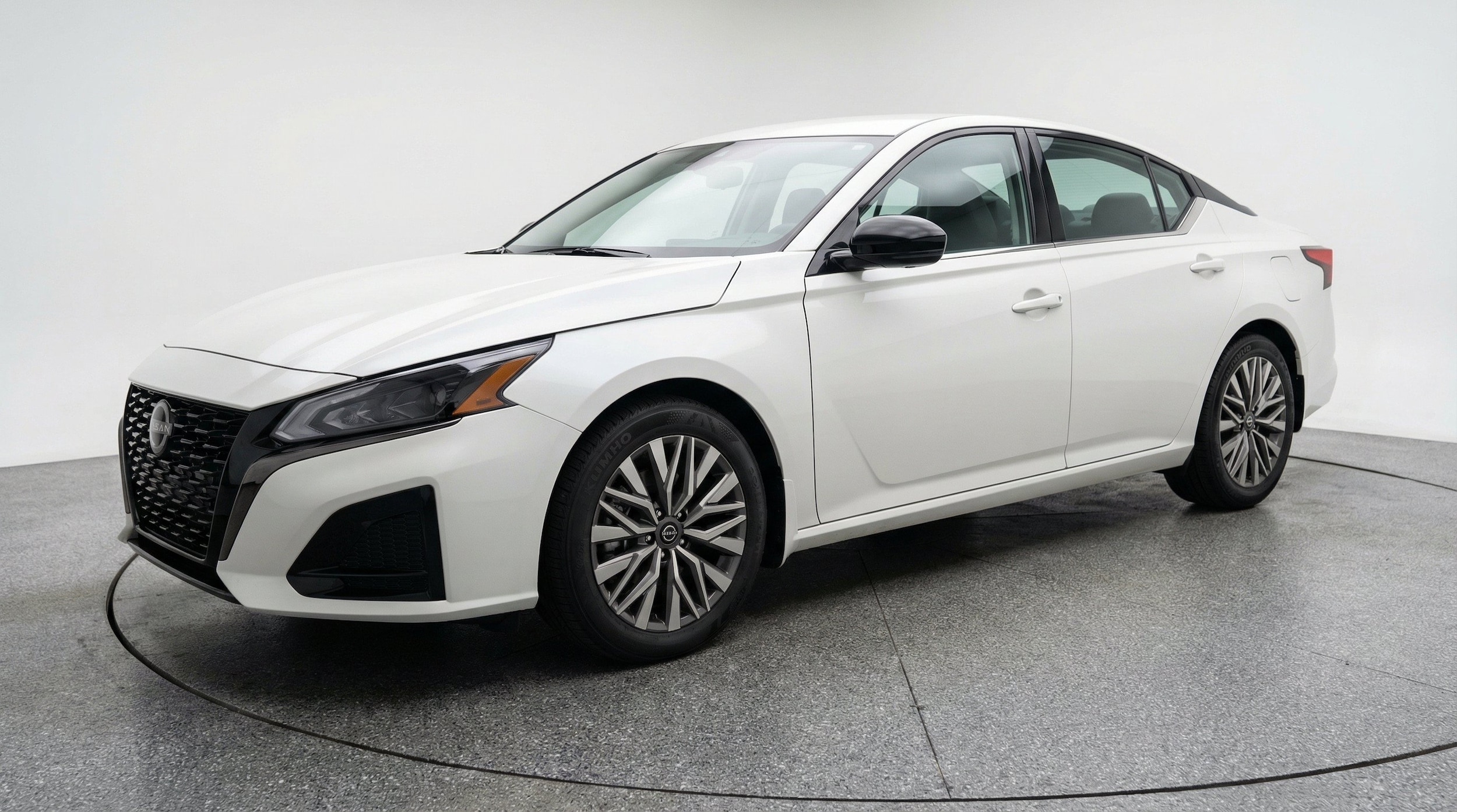 Thumbnail: 2026 Nissan Altima - 3
