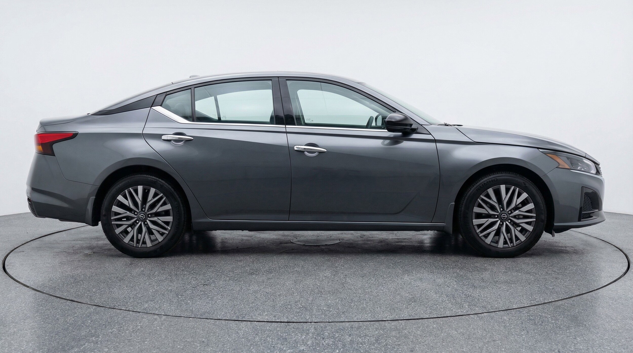 Thumbnail: 2025 Nissan Altima - 11