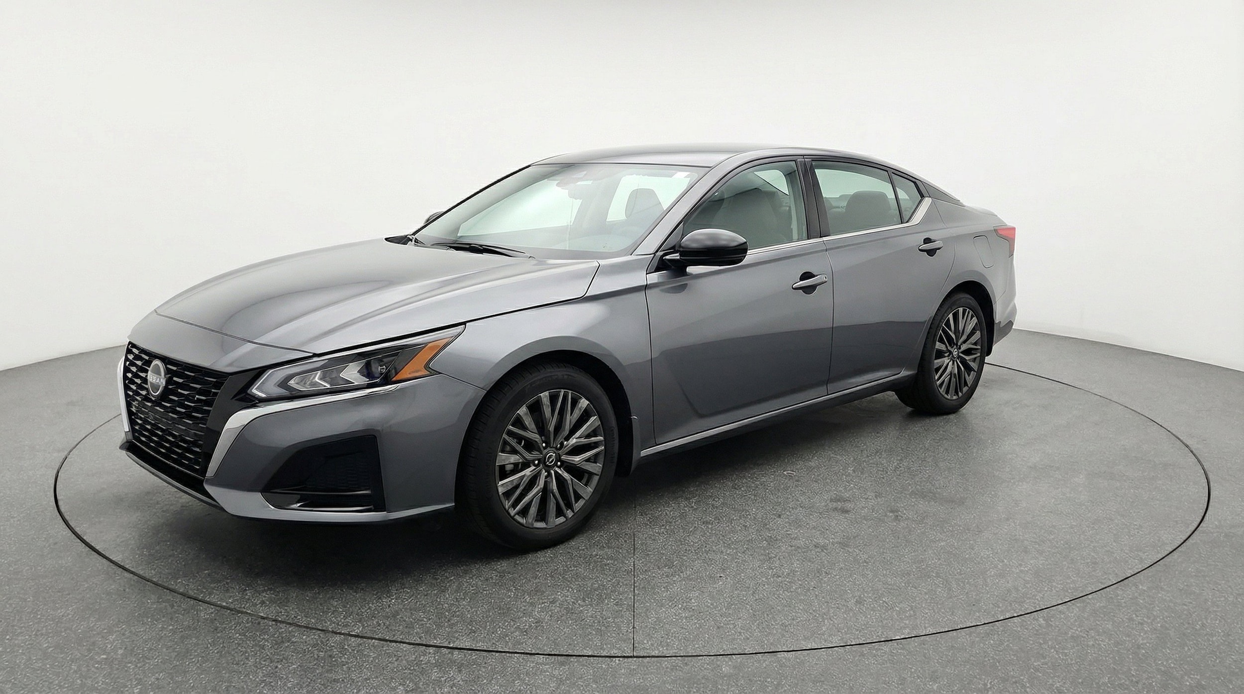 Thumbnail: 2025 Nissan Altima - 3