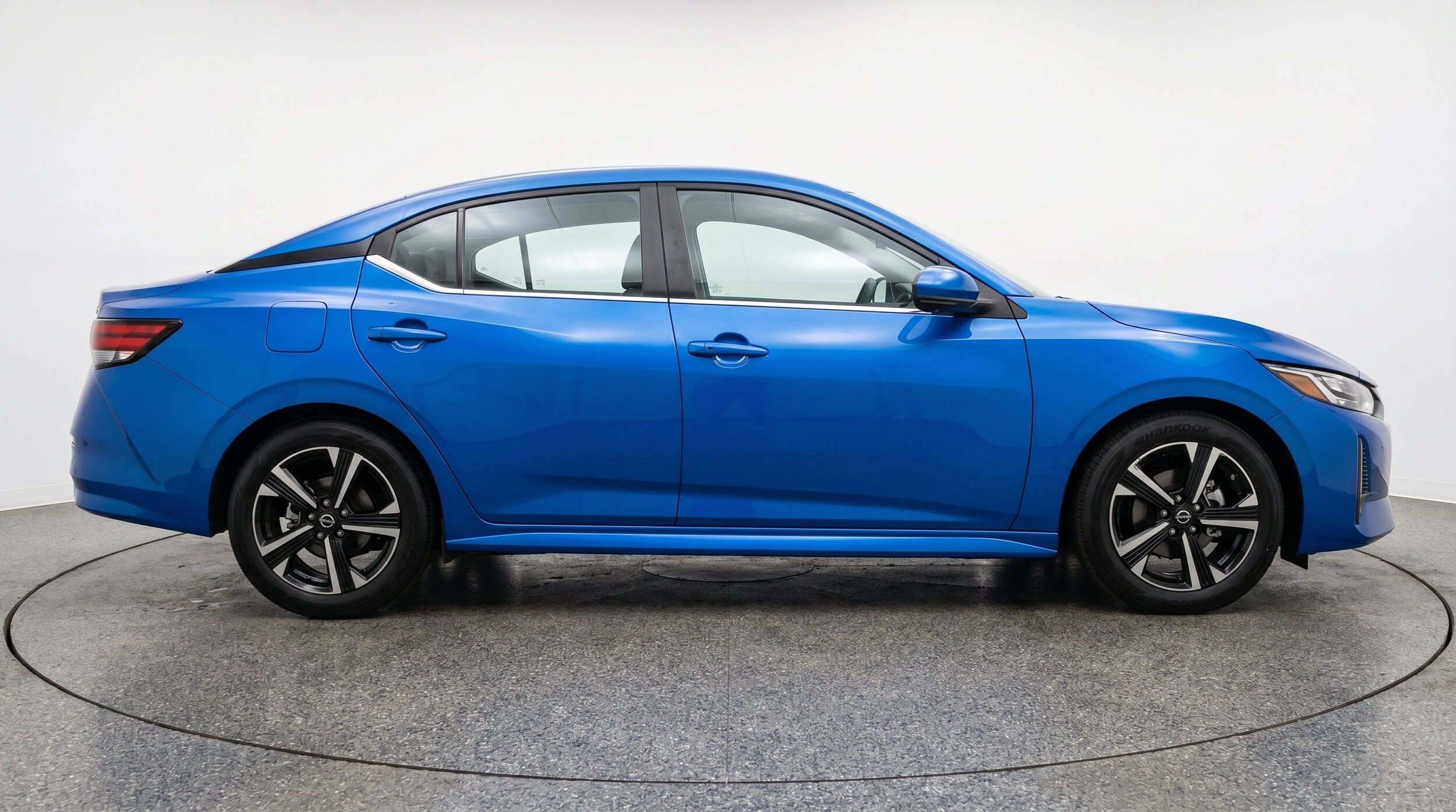 Thumbnail: 2025 Nissan Sentra - 11