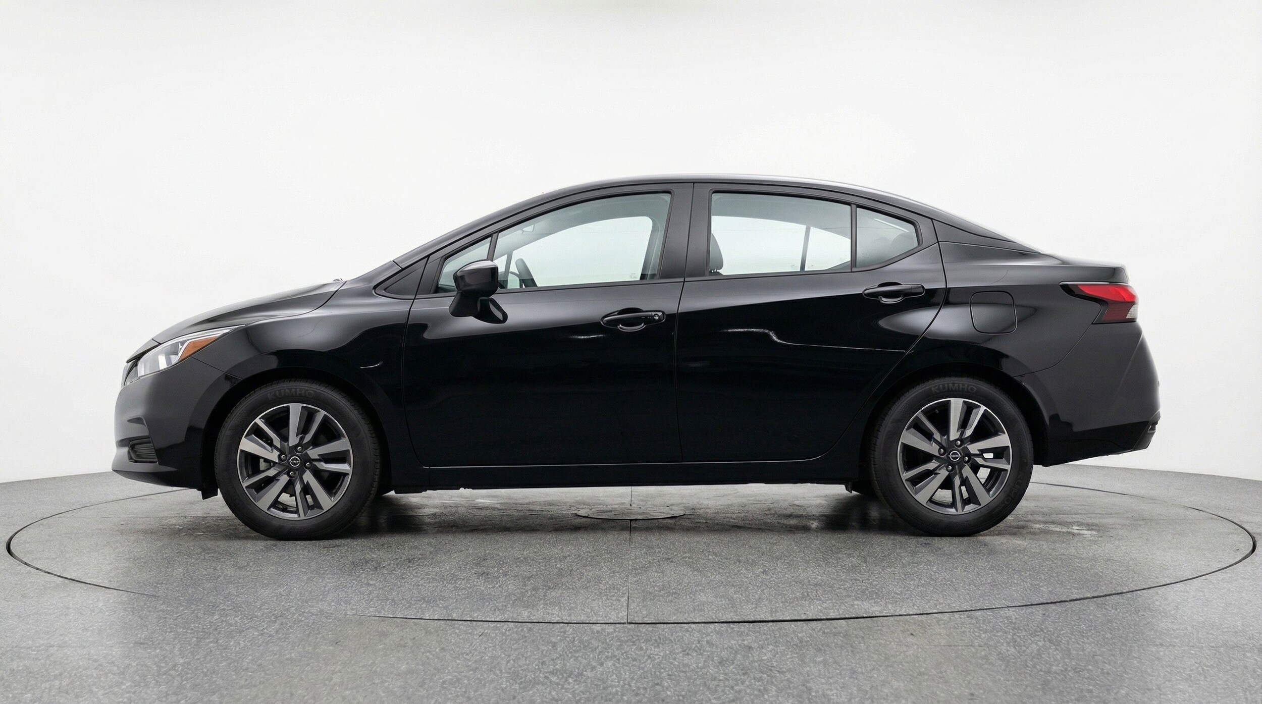 Thumbnail: 2025 Nissan Versa - 5