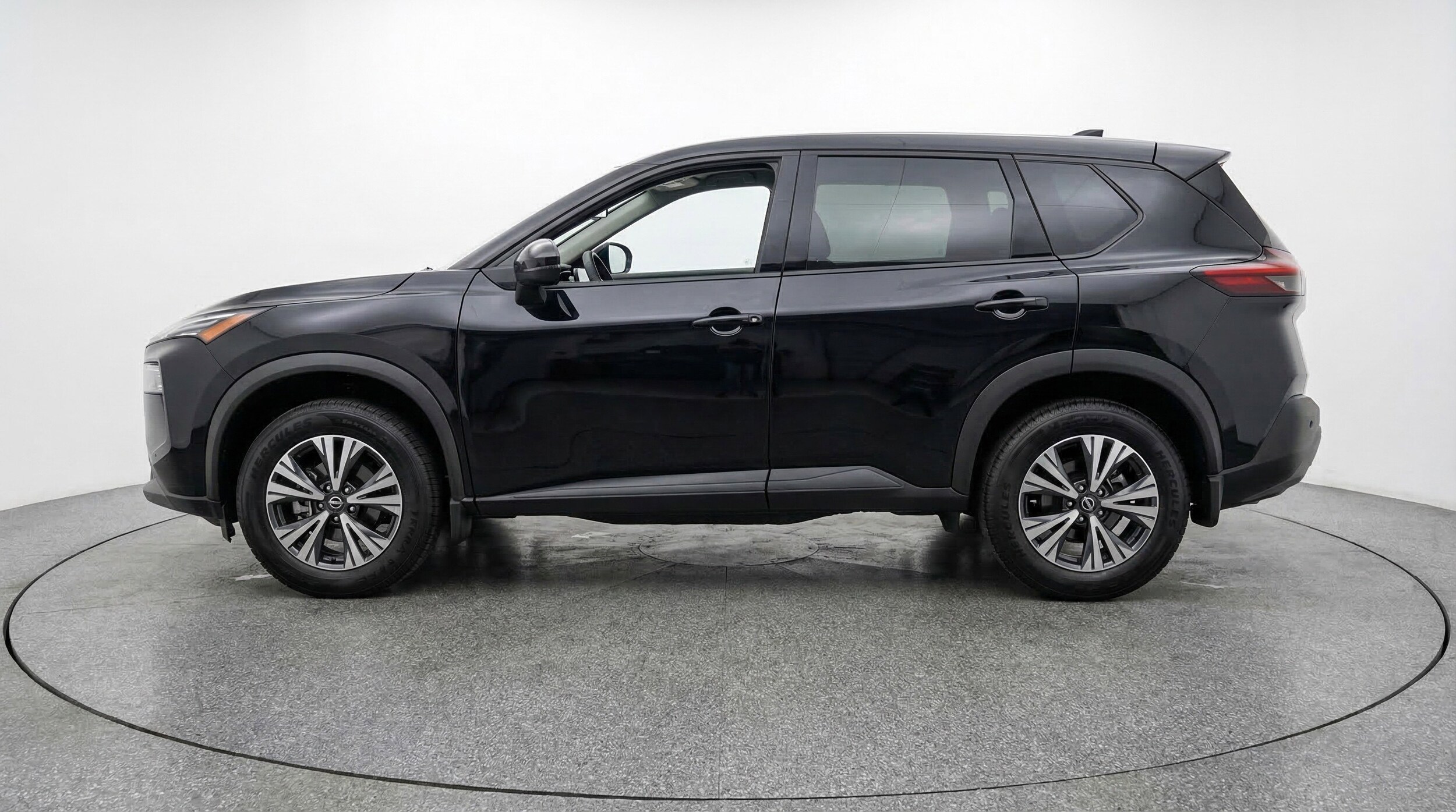 Thumbnail: 2023 Nissan Rogue - 5