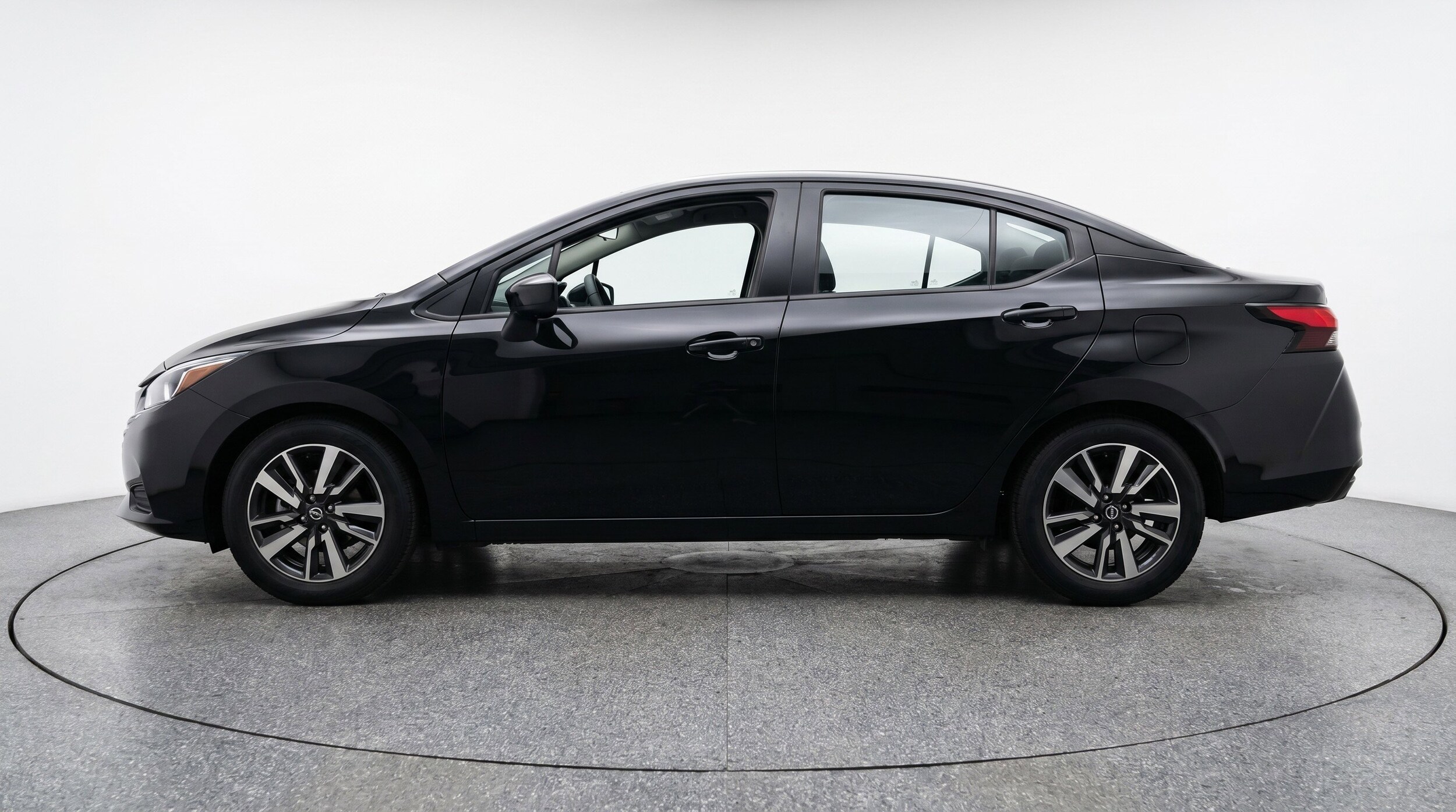 Thumbnail: 2025 Nissan Versa - 5